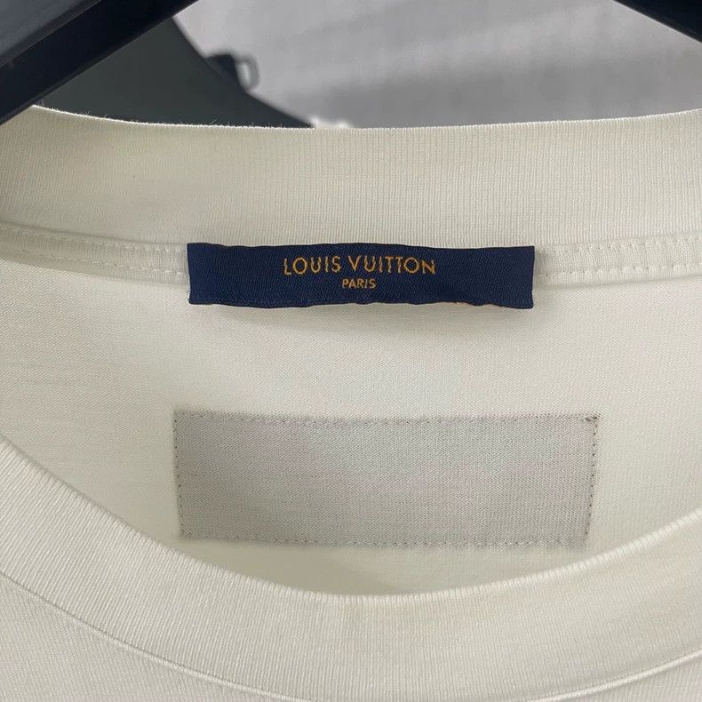 Other Louis Vuitton size 4l Portrait print short sleeves Size US M / EU 48-50 / 2 - 3 Thumbnail