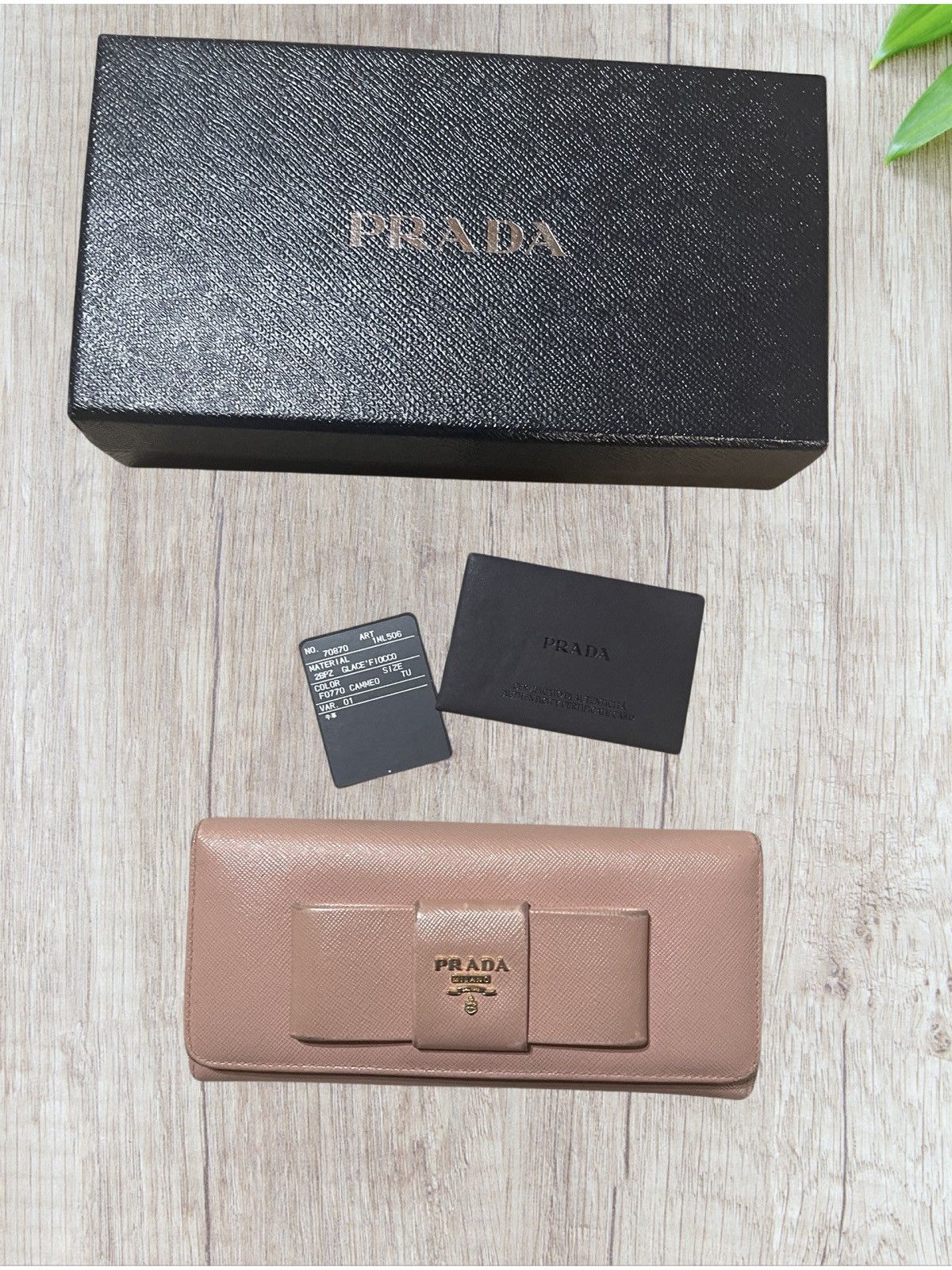 image of Prada Bow Wallet in Pink, Women's
