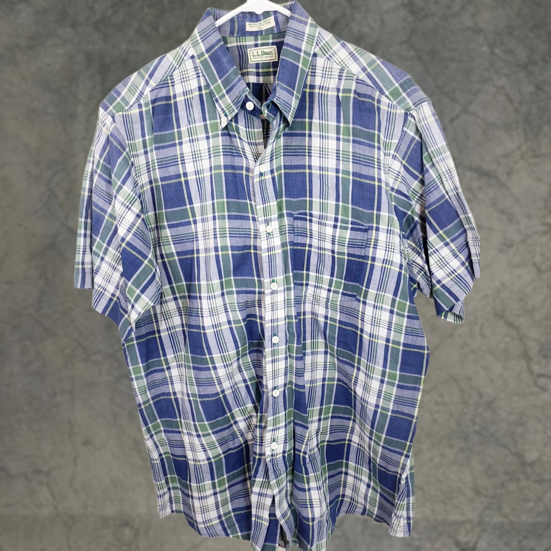 Vintage L.L. Bean Button-Up Shirt XL Blue Plaid Cotton Short Sleeve Traditional Fit Mens Size US XL / EU 56 / 4 - 1 Thumbnail