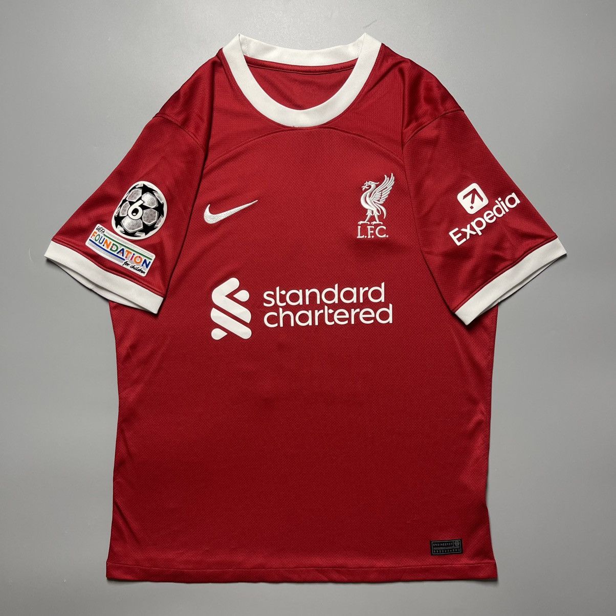 Vintage LIVERPOOL NIKE 2023/2024 FOOTBALL HOME JERSEY #11 SALAH Size US M / EU 48-50 / 2 - 2 Thumbnail
