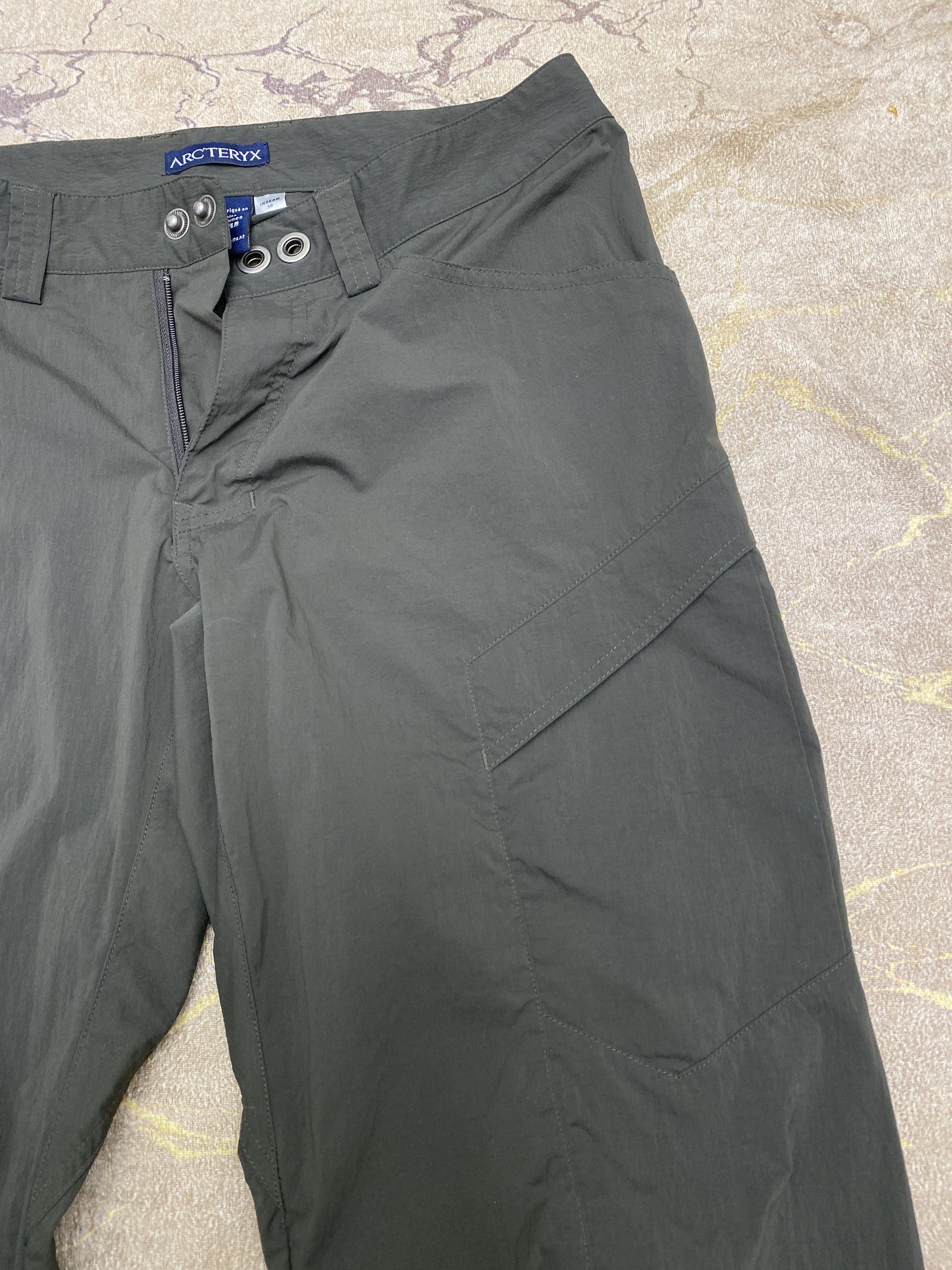 Arc'teryx Arc'teryx Hiking Activewear Weatherproof Pants Size 30 Waist Size US 30 / EU 46 - 14 Thumbnail
