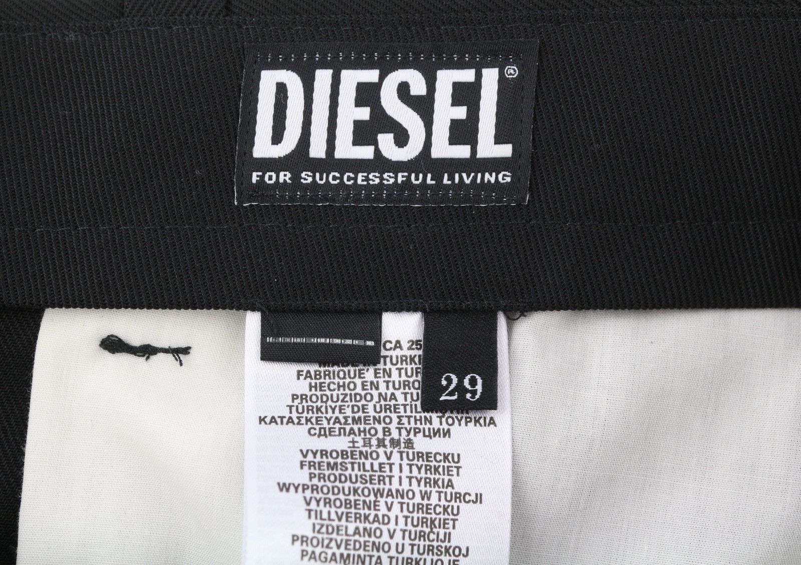 Diesel P-RHEE-NW W29 Black Wool Blend Pleated Zip Cargo 85383 Size US 29 - 9 Thumbnail