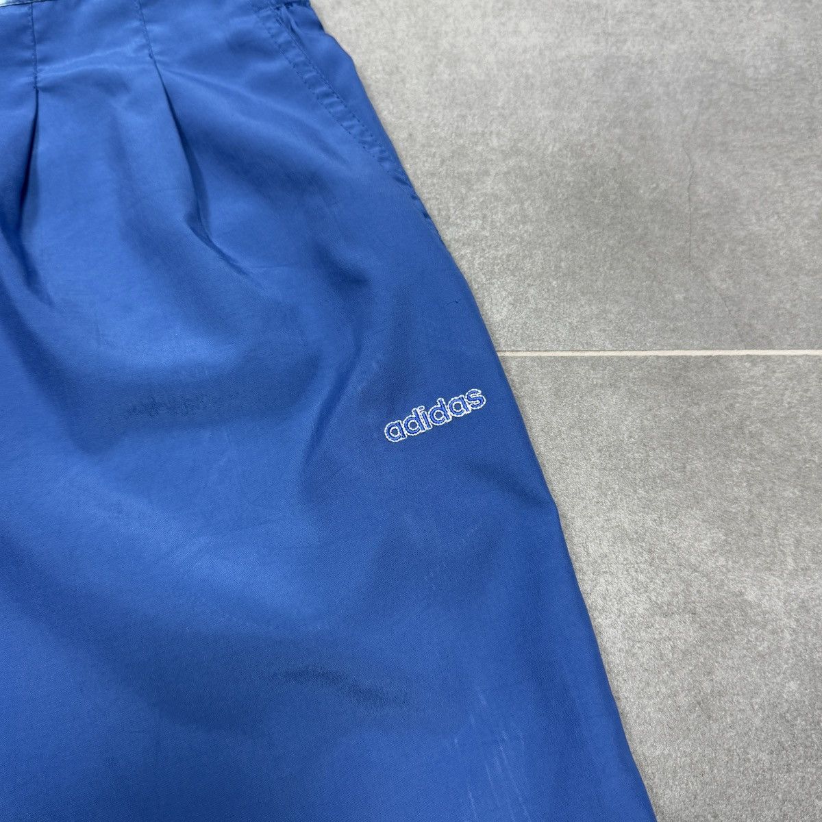 Adidas × Vintage Vintage Adidas Women Shorts Size USA 12 Size 34" / US 12 / IT 48 - 6 Thumbnail