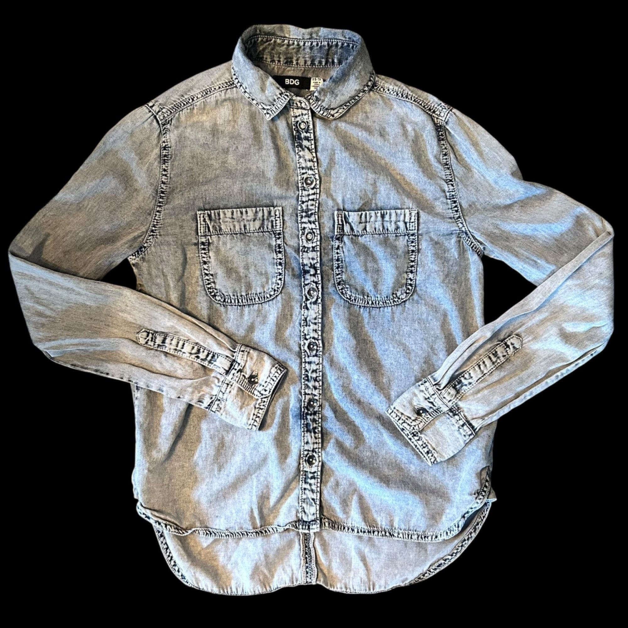 Bdg BDG Grey Burnout Lightweight Denim Shirt XS Size XS / US 0-2 / IT 36-38 - 1 Thumbnail