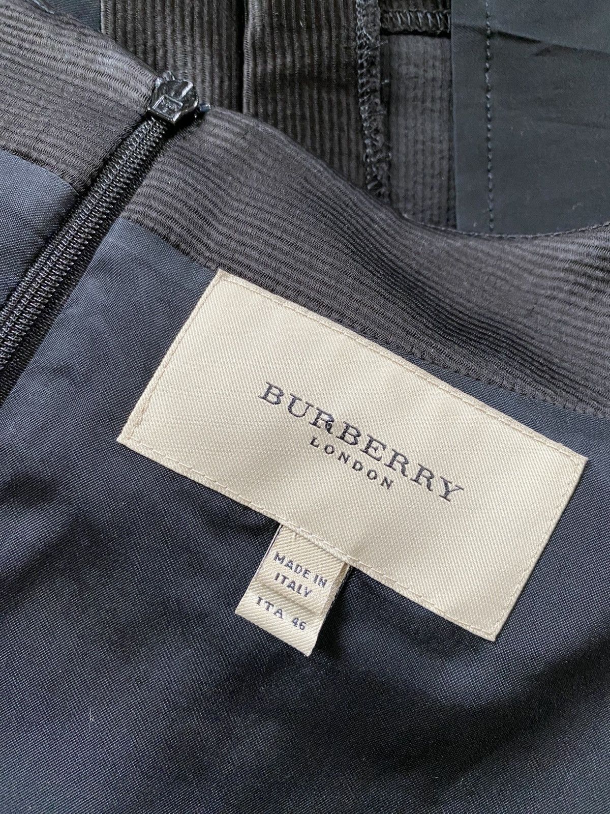 Burberry Burberry midi dress black elegant London USA 12 classy Size L / US 10 / IT 46 - 8 Thumbnail