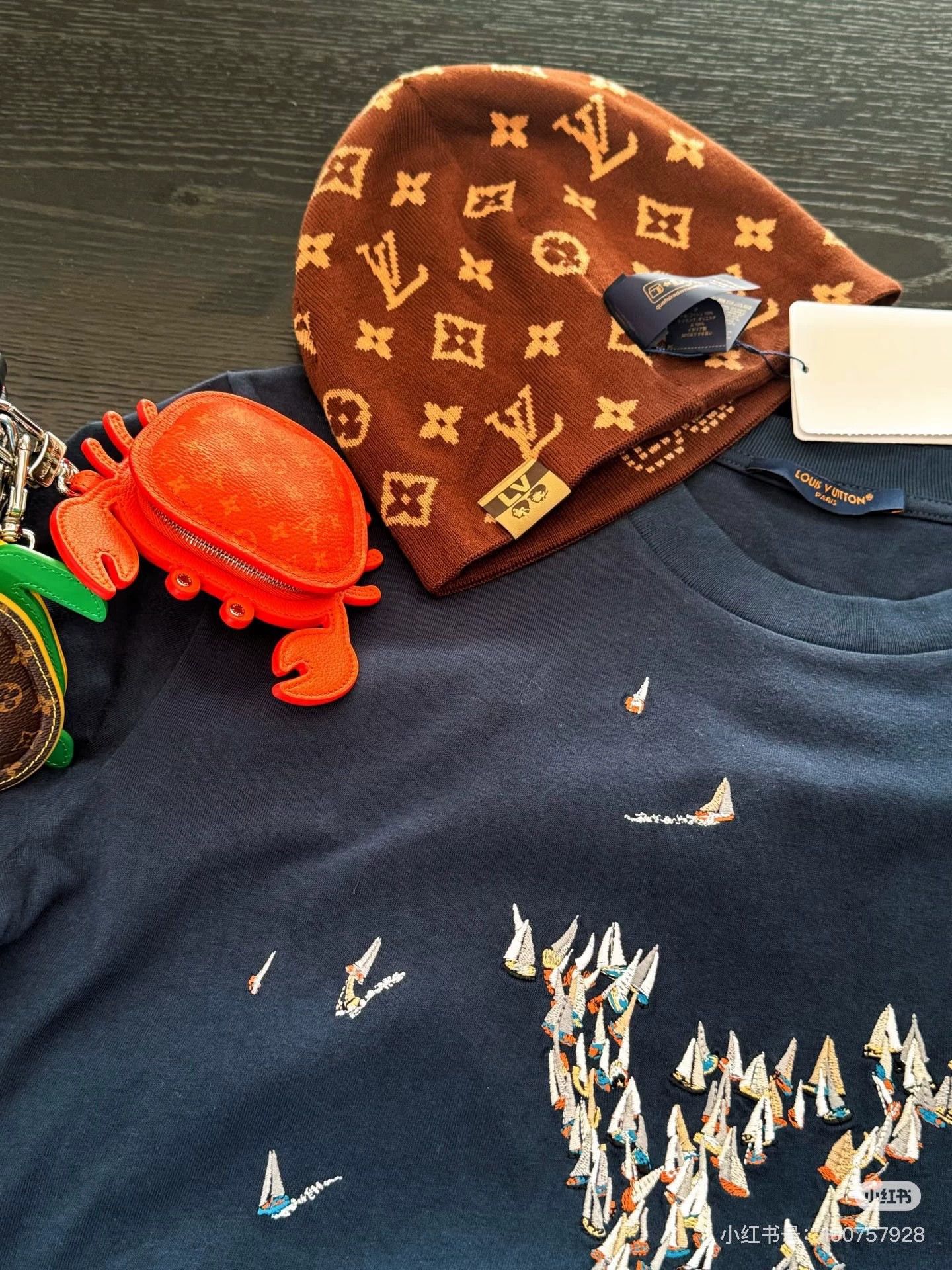 Louis Vuitton LV Orange Crab Charm Keychain/Bag Charm Dust Bag Size ONE SIZE - 5 Thumbnail