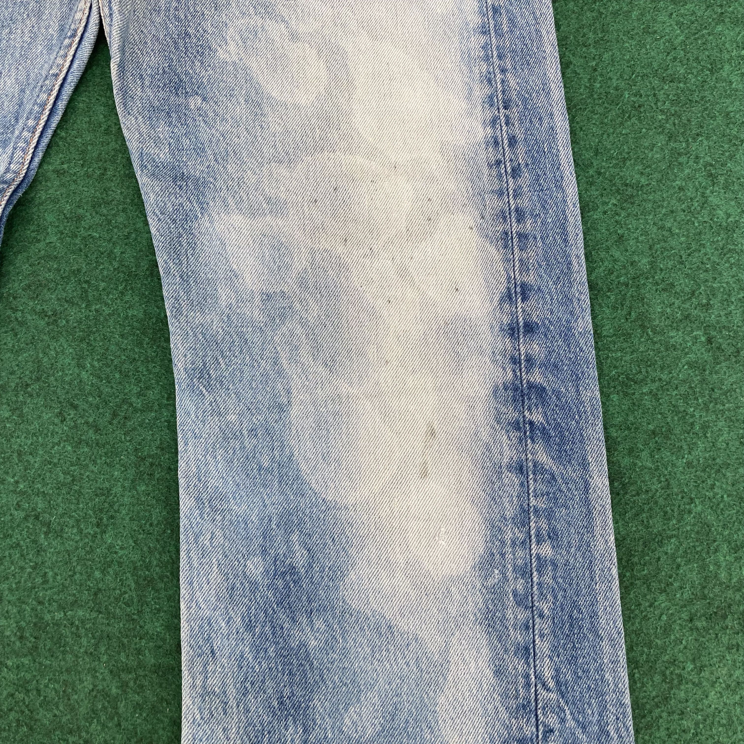 Levi's × Vintage Vtg Levis 501 Distressed Ripped Light Blue Bleach Punk Jeans Size US 31 - 8 Thumbnail
