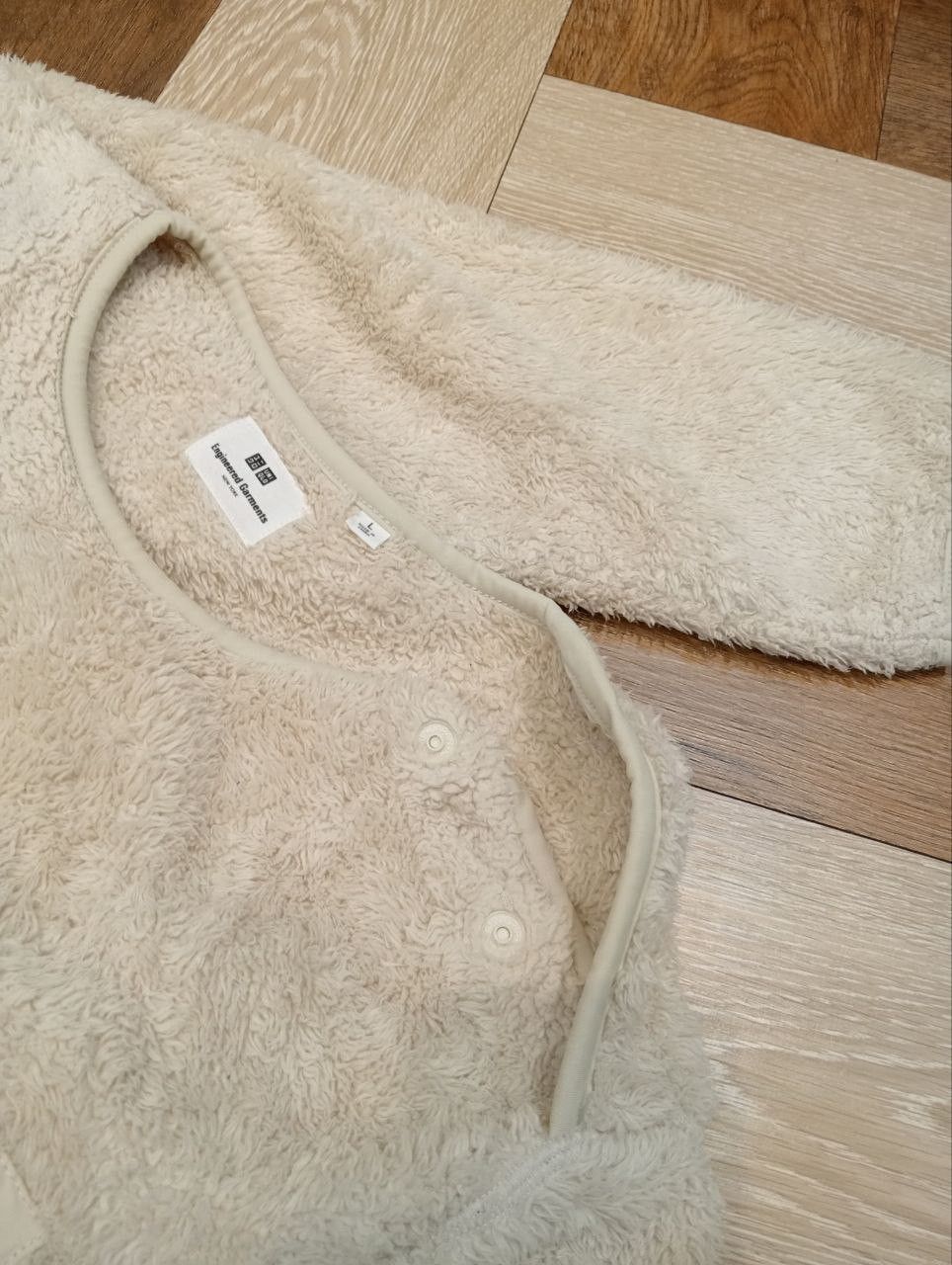Engineered Garments × Uniqlo ENGINEERED GARMENTS DEEP PILE FLEECE PULLOVER - SIZE L CREAM Size US L / EU 52-54 / 3 - 9 Thumbnail