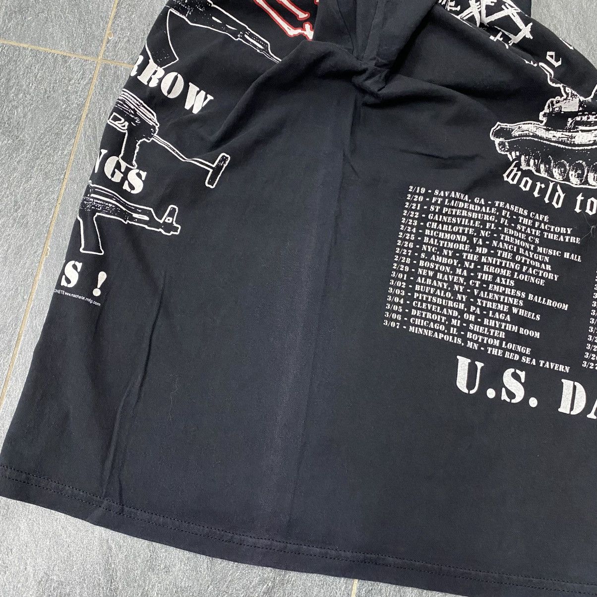 Band Tees Vintage 00s THE CASUALTIES Tomorrow Belongs To Us Tour Tee Size US M / EU 48-50 / 2 - 8 Thumbnail