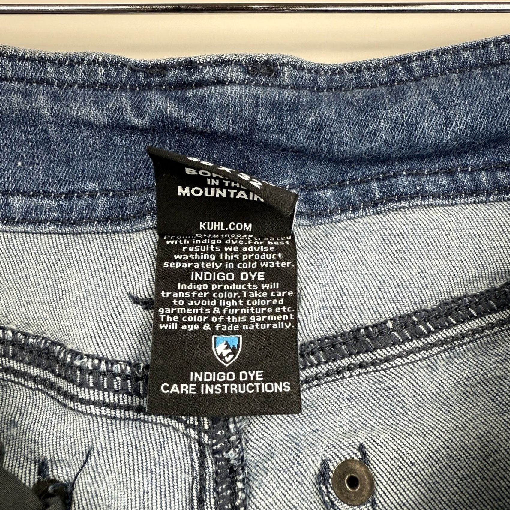 Denime Kuhl Klassic Jeans Mens 30x30 Blue Denim Stretch Hiking Casual Regular Straight 5-Pocket Zipper Fly Mid Rise Jeans Size US 30 / EU 46 - 7 Thumbnail