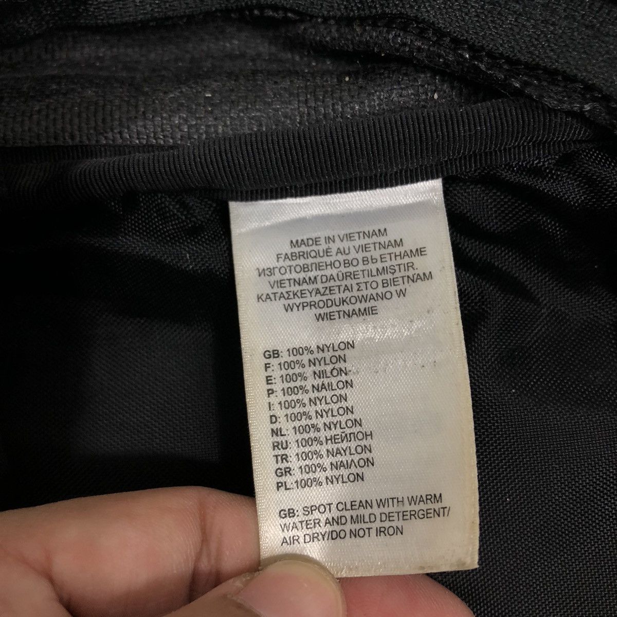 The North Face 📌Rich Black Back Pack The North Face Shuttle Series Size ONE SIZE - 21 Thumbnail