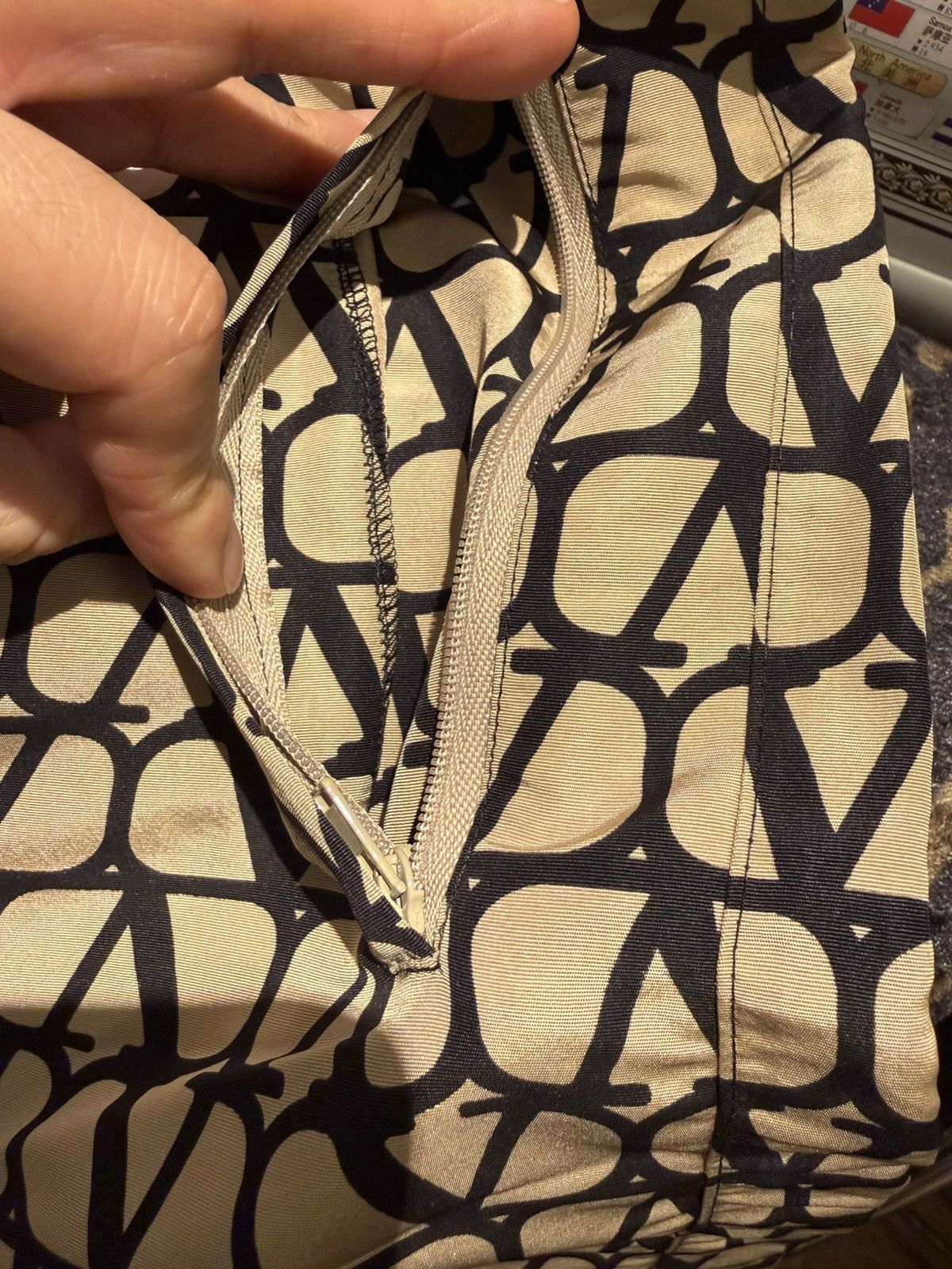 Valentino Toile Iconographe Silk Bermuda Shorts size46 Size US 30 / EU 46 - 9 Thumbnail