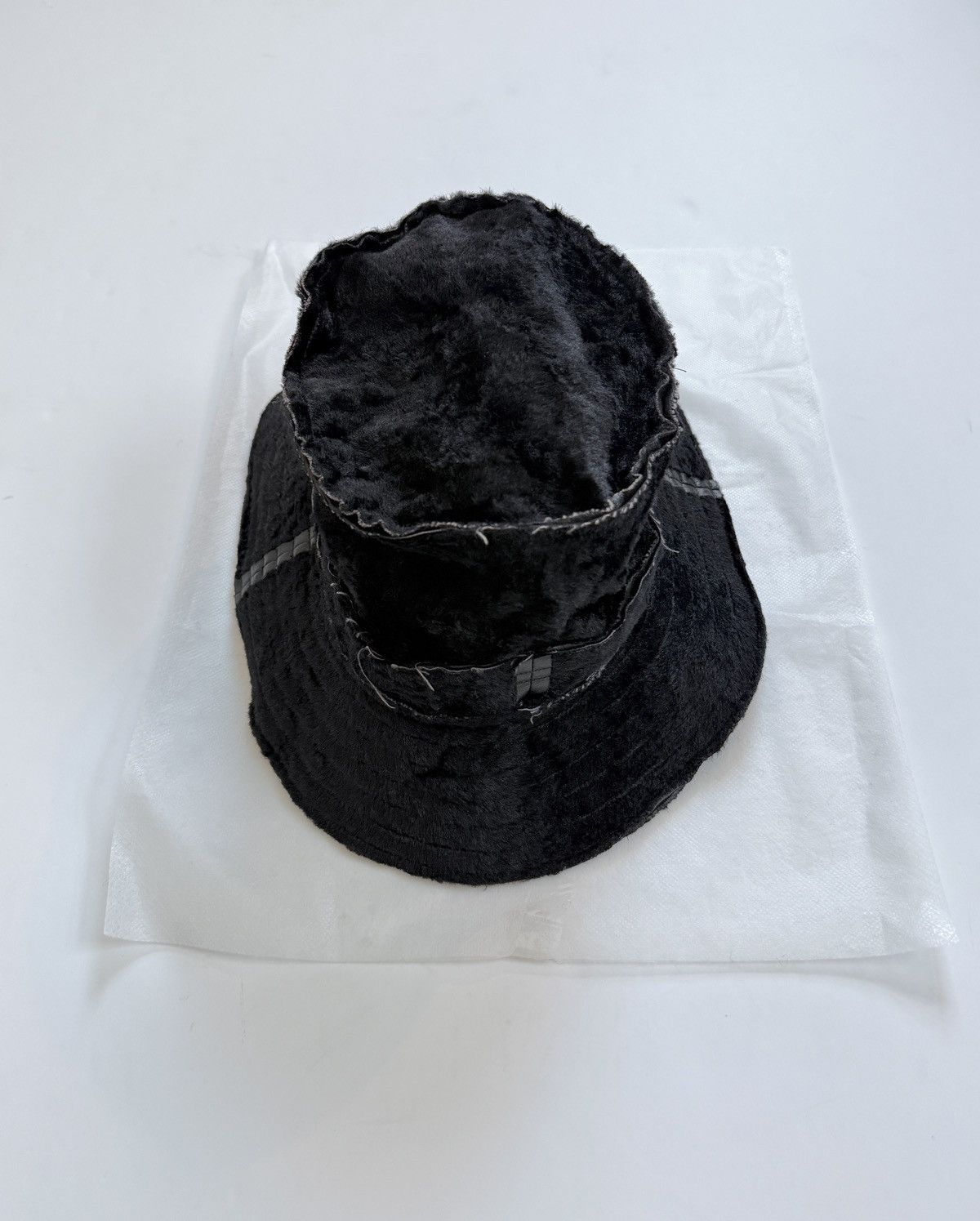 Comme des Garcons Homme Plus Comme des Garçons Homme plus 2002’ inside out bucket hat Size ONE SIZE - 12 Thumbnail