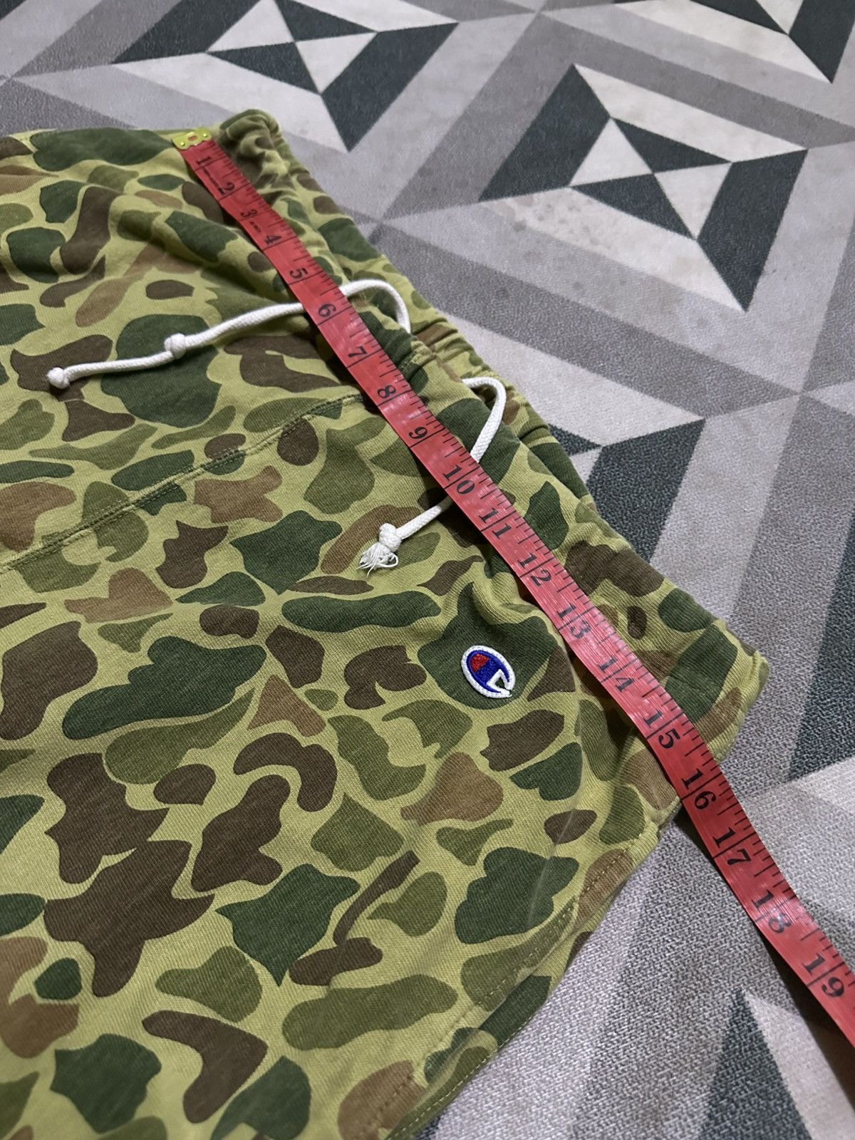 Champion Champion reverse weave camouflage short Size US 30 / EU 46 - 11 Thumbnail
