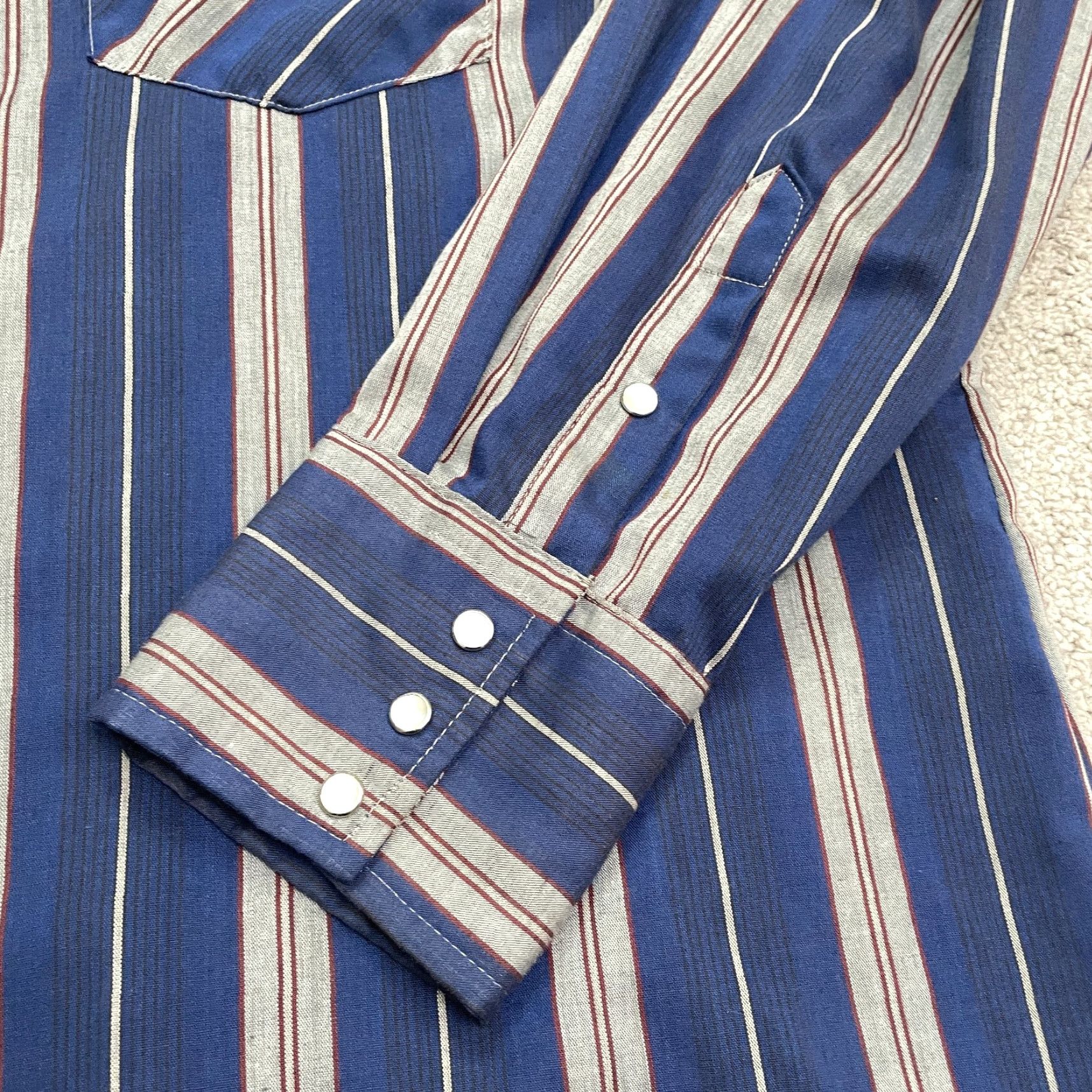 Vintage Karman Vintage Western Pearl Snap Button Down Shirt Mens XL Blue Gray Striped Size US XL / EU 56 / 4 - 6 Thumbnail