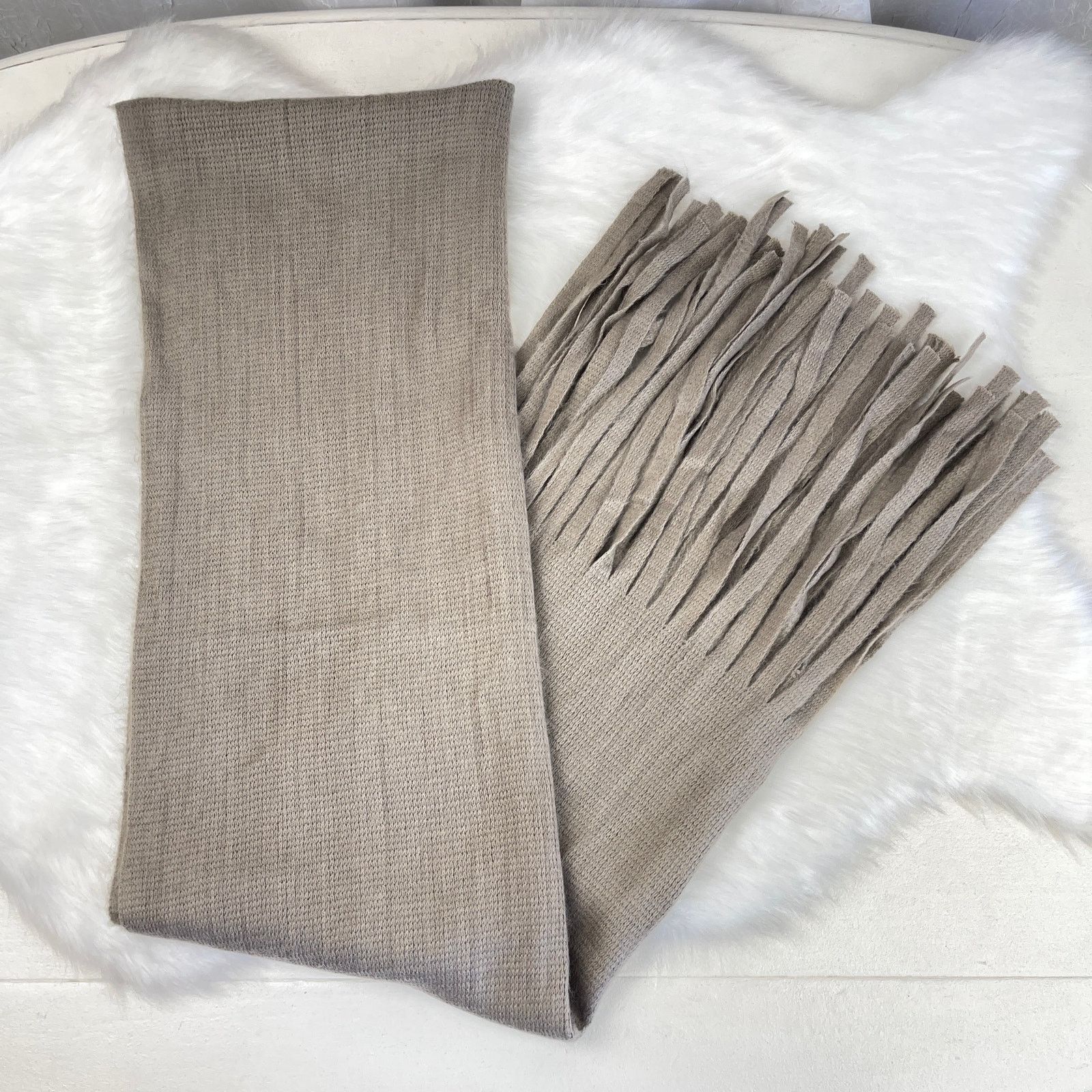 Other Light Brown Taupe Knit Fringe Scarf Soft Cozy Minimalist NWT Size ONE SIZE - 1 Thumbnail