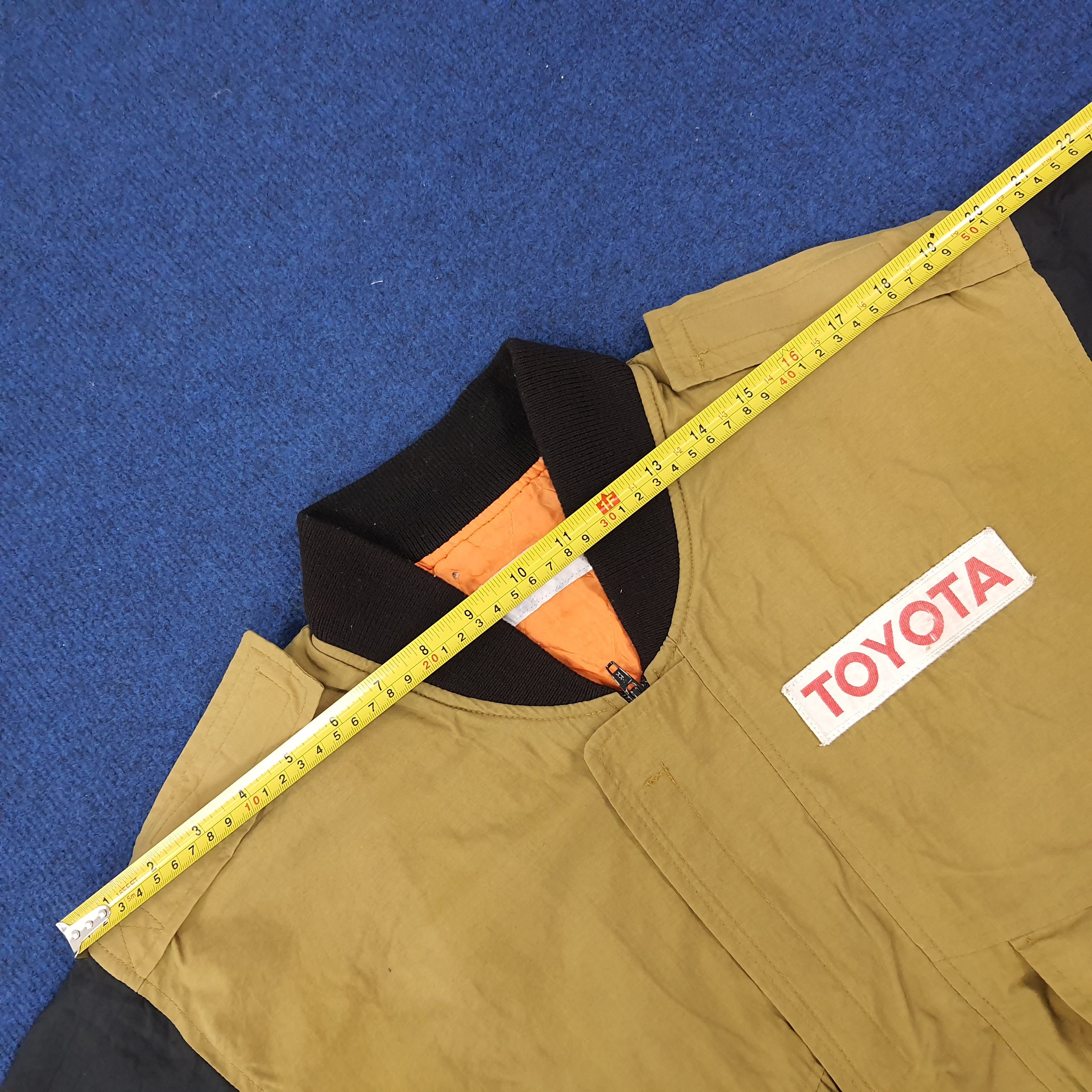 Other Vintage TOYOTA Japan Motorsports Bomber Jacket C238N11 Size US M / EU 48-50 / 2 - 8 Thumbnail