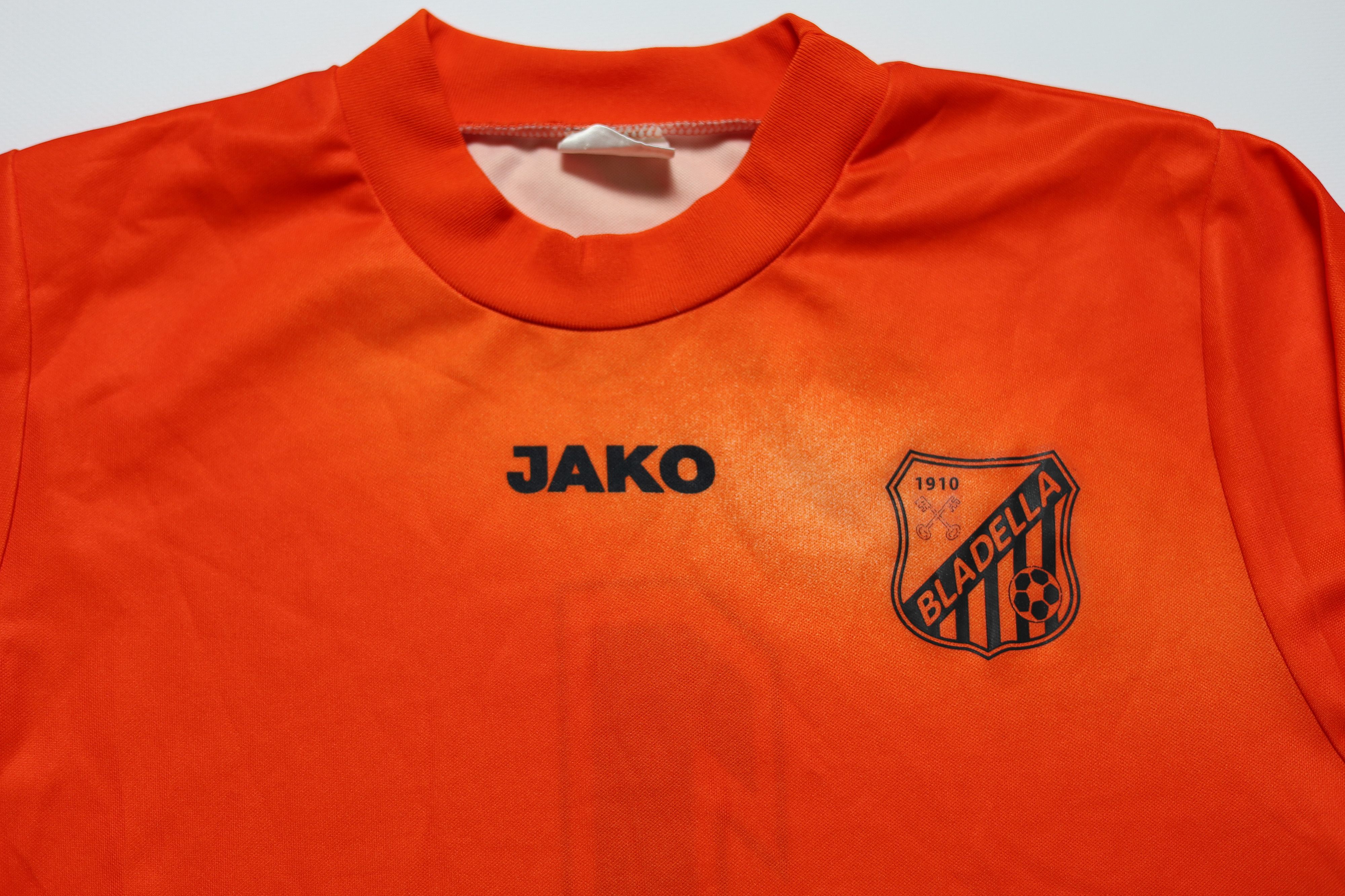 Other Bladella FC Goalkeeper Peter Bons #1 Jersey Shirt Signed Size US S / EU 44-46 / 1 - 3 Thumbnail