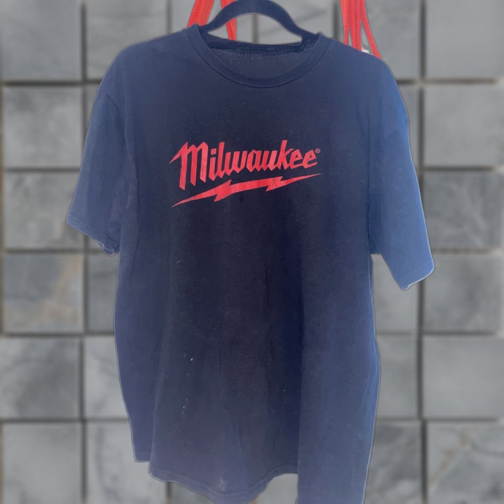 Vintage Milwaukee T-Shirt Mens Large Black Togetherwestand Size US L / EU 52-54 / 3 - 1 Thumbnail