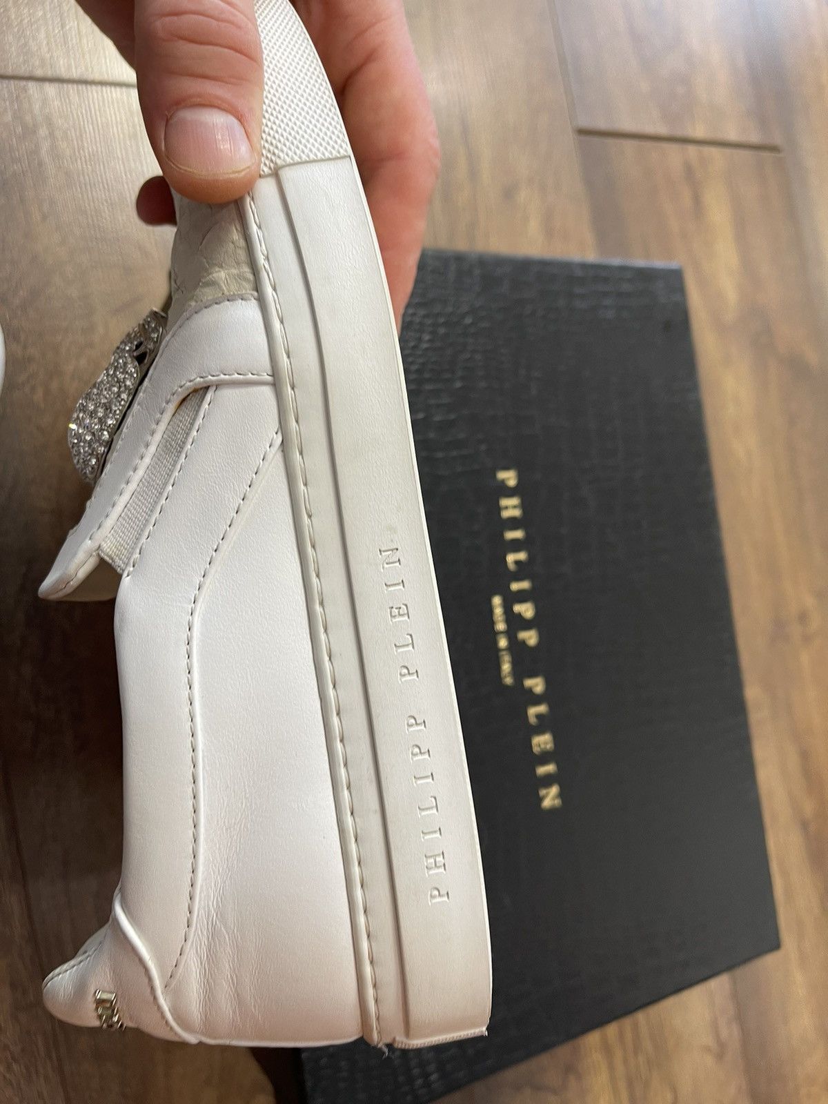 Philipp Plein Philipp Plein Skull Slip-On Sneakers EU38 White Size US 7 / IT 37 - 16 Thumbnail