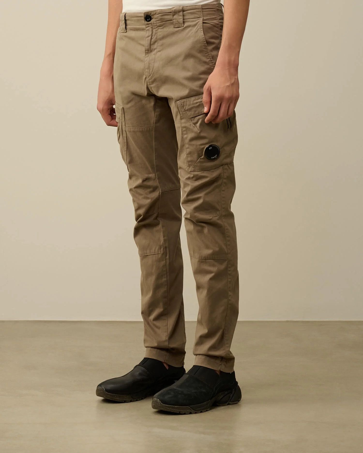 C.P. Company o1y1224 Logo Cargo Pant in Khaki Size US 34 / EU 50 - 2 Thumbnail