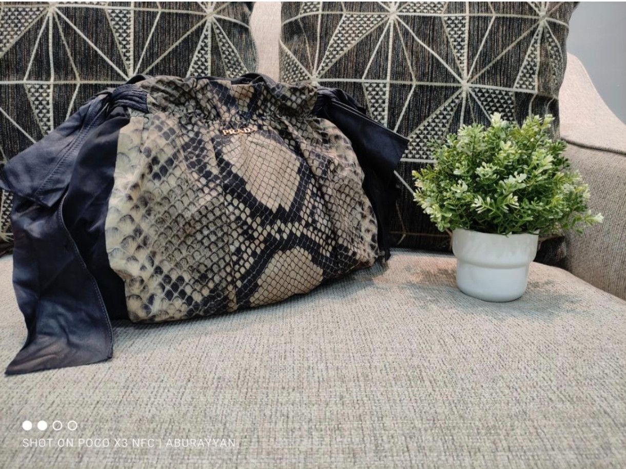 Prada Prada Black Green Python Print Nylon St. Pitone Hobo Size ONE SIZE - 1 Thumbnail