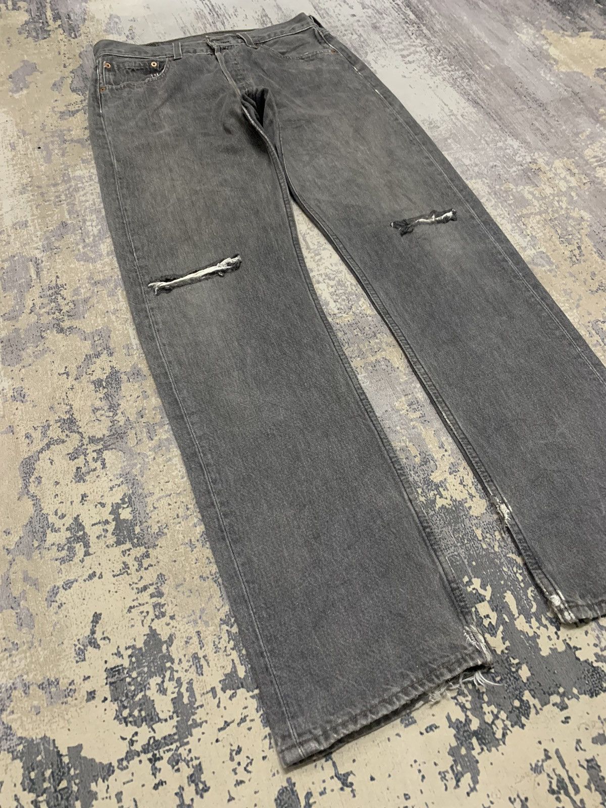 Levi's Vintage Levis 501 Distressed Denim Jeans USA W31x33 Size US 31 - 4 Thumbnail