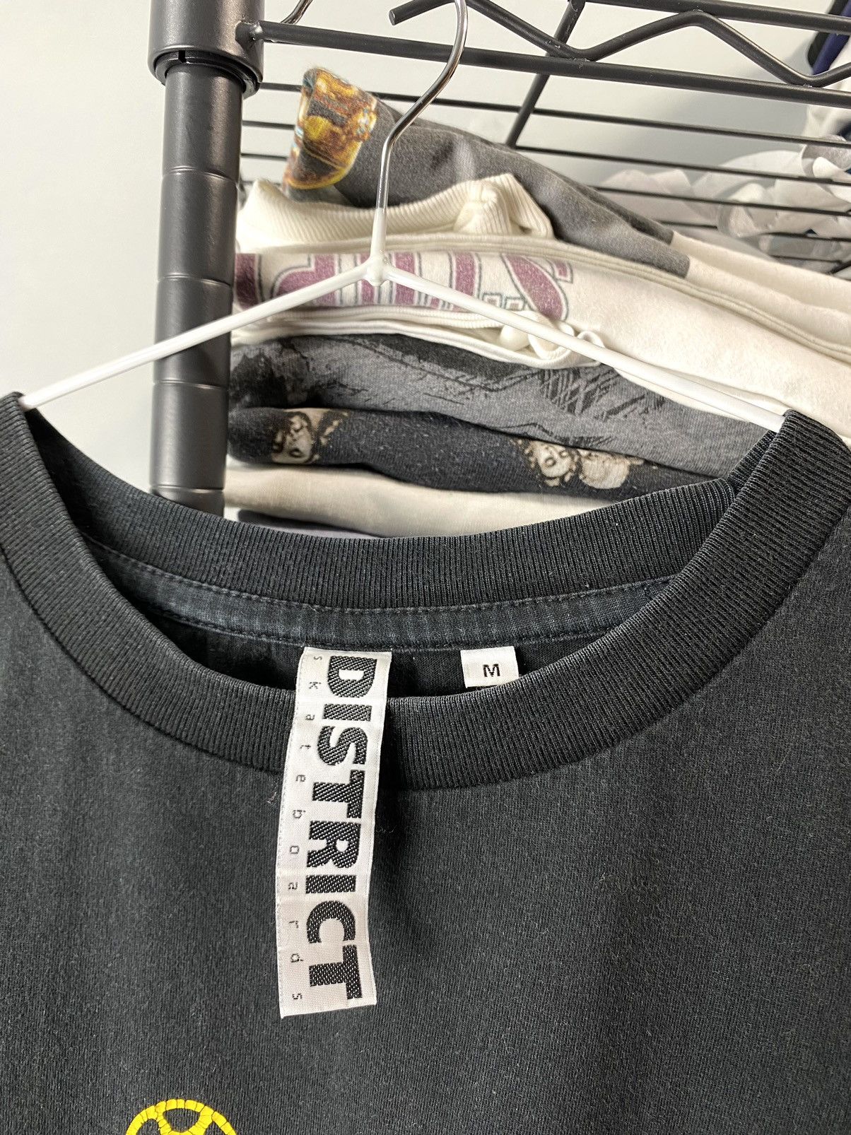 Shorty's Skateboards Rare! Vintage District Skateboards T Shirt Blind Hookups Size US M / EU 48-50 / 2 - 4 Thumbnail
