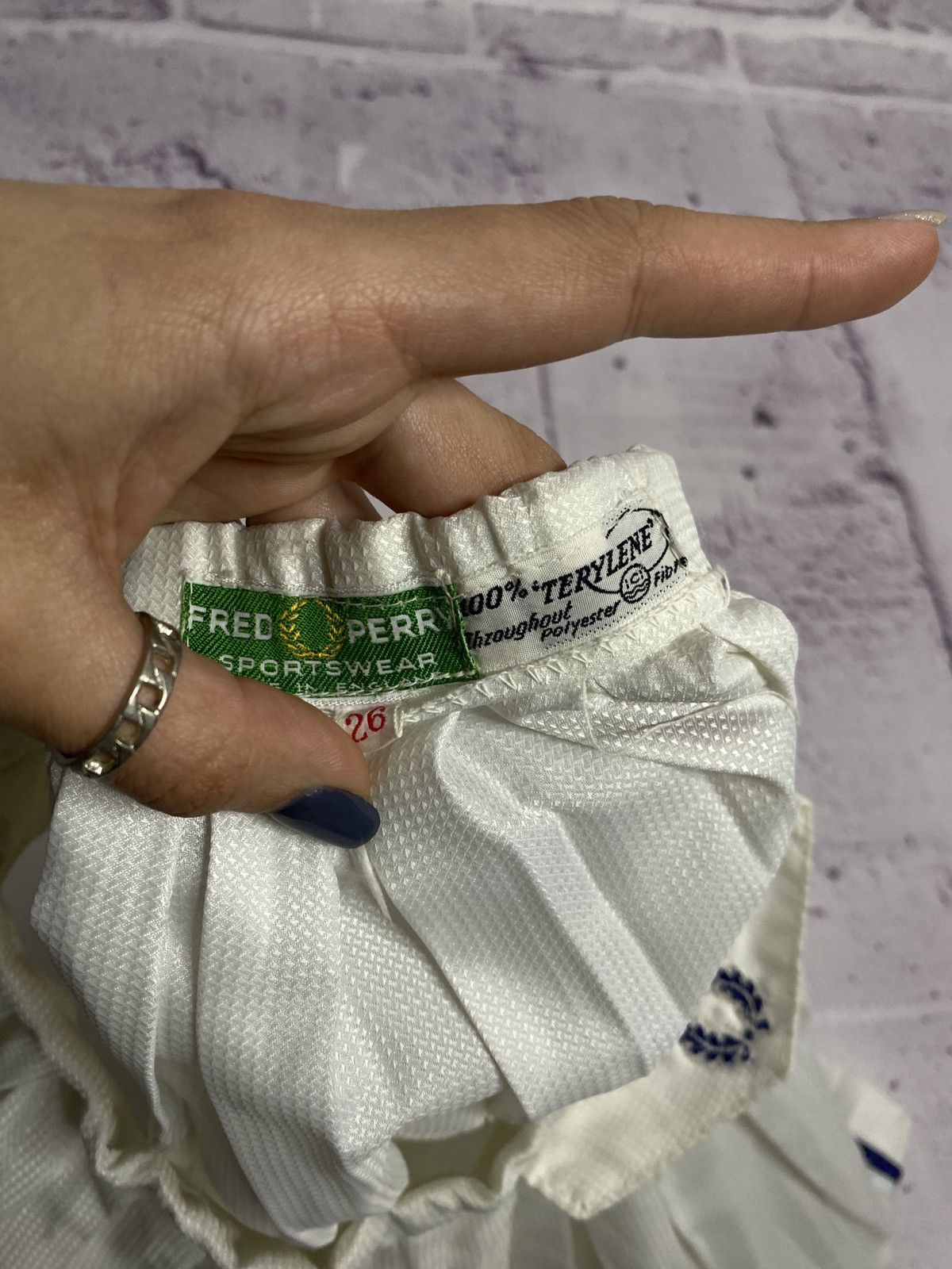Fred Perry Womens vintage Fred Perry Skirt streetwear Size 26 Size 26" / US 2 / IT 38 - 11 Thumbnail