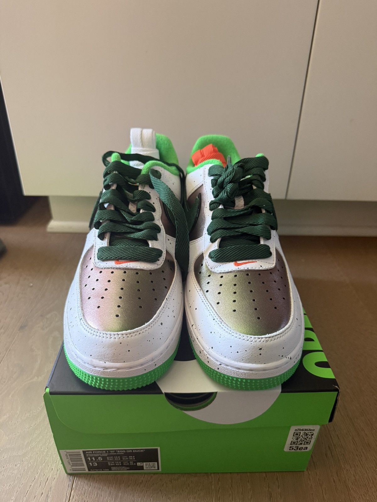 Nike Nike Air Force 1 Oregon PE 'Ducks of a Feather' Size 11.5 Size US 11.5 / EU 44-45 - 2 Thumbnail