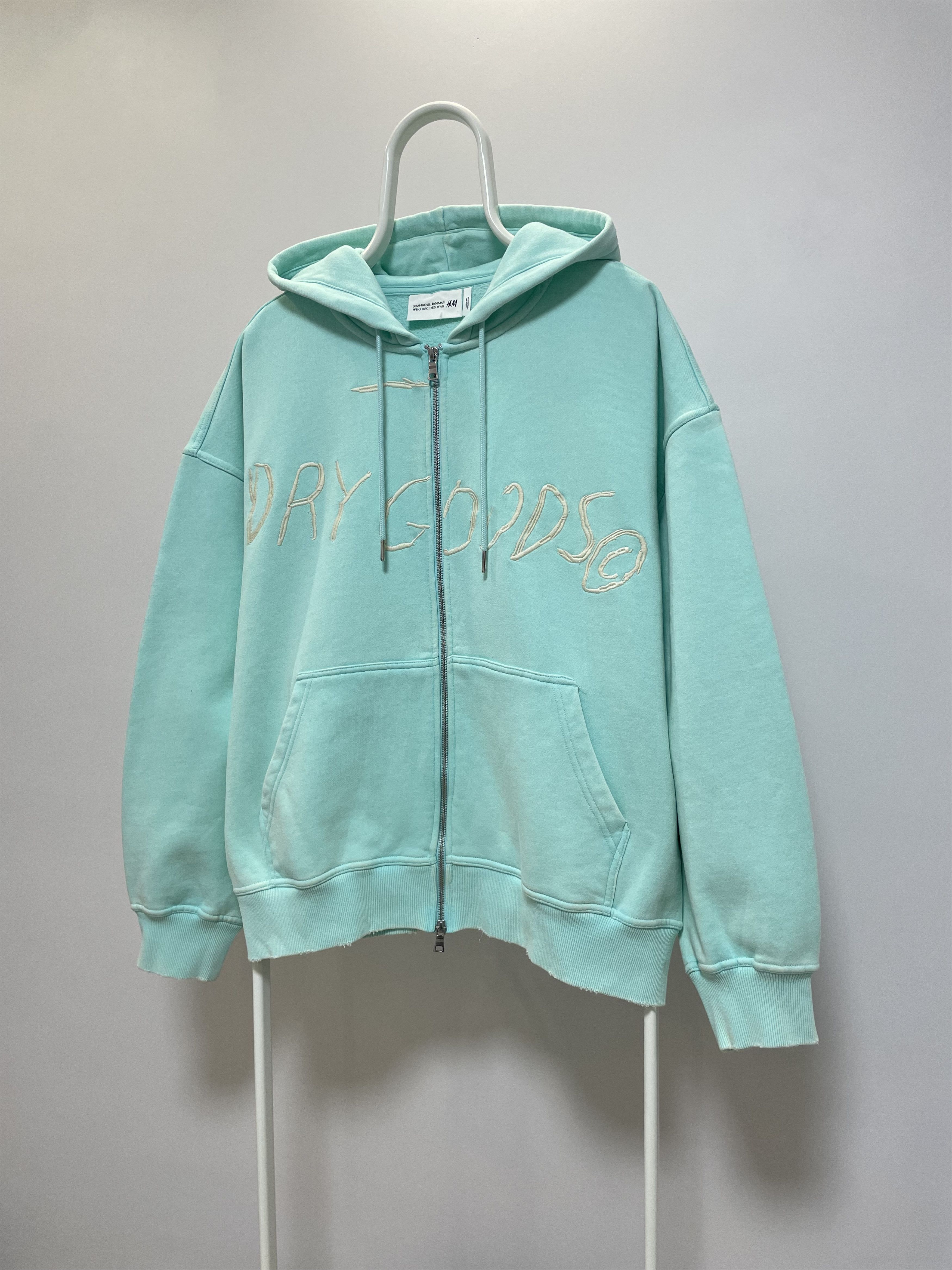 H&M × Jean-Michel Basquiat × Who Decides War Jean-Michel Basquiat Who Decides War H&M Hoodie Zip Oversize Size US M / EU 48-50 / 2 - 5 Thumbnail