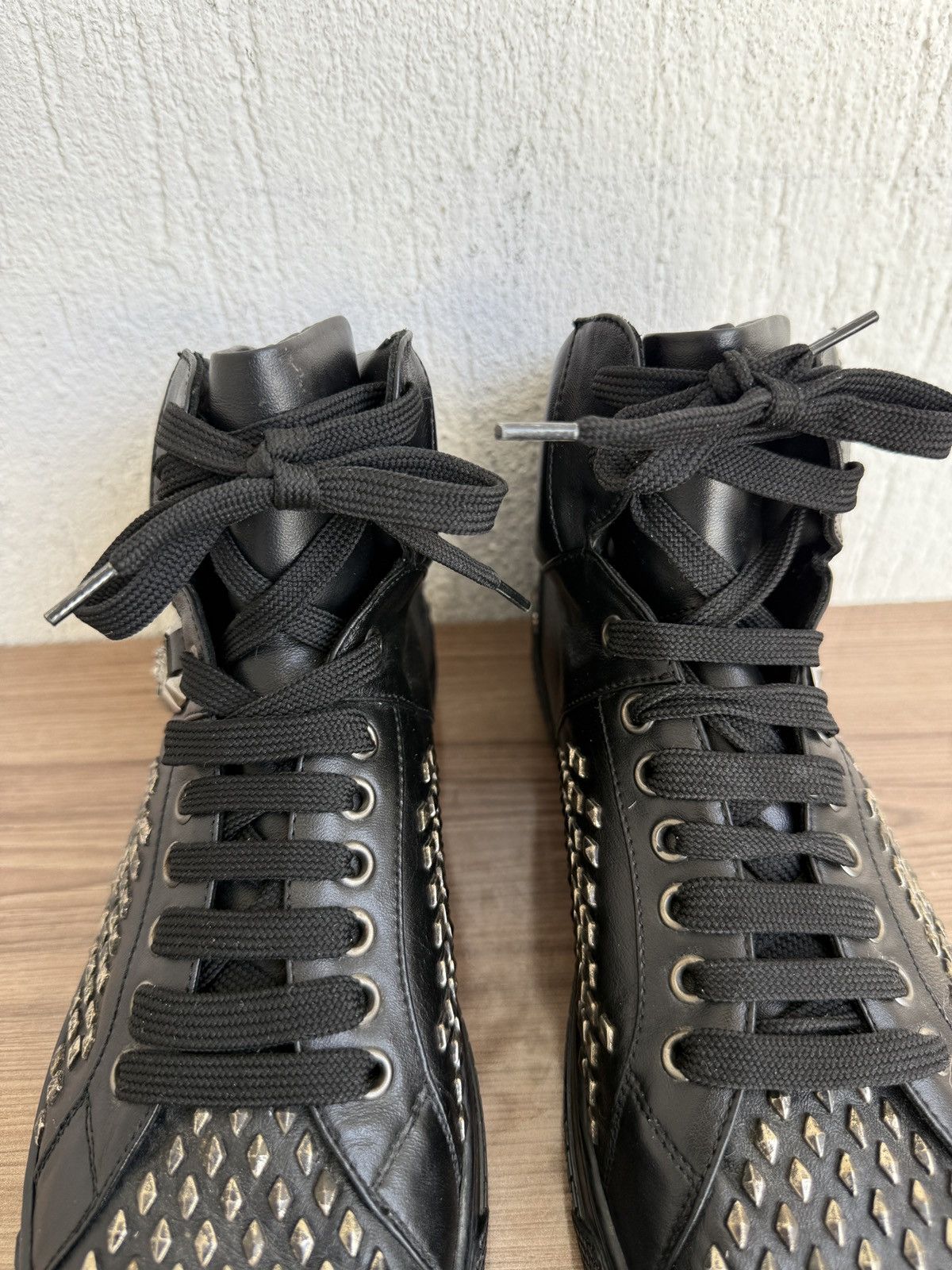 Versace Studded medusa trainers🔥🔥like tyson,🕷️ Size US 7.5 / EU 40-41 - 7 Thumbnail