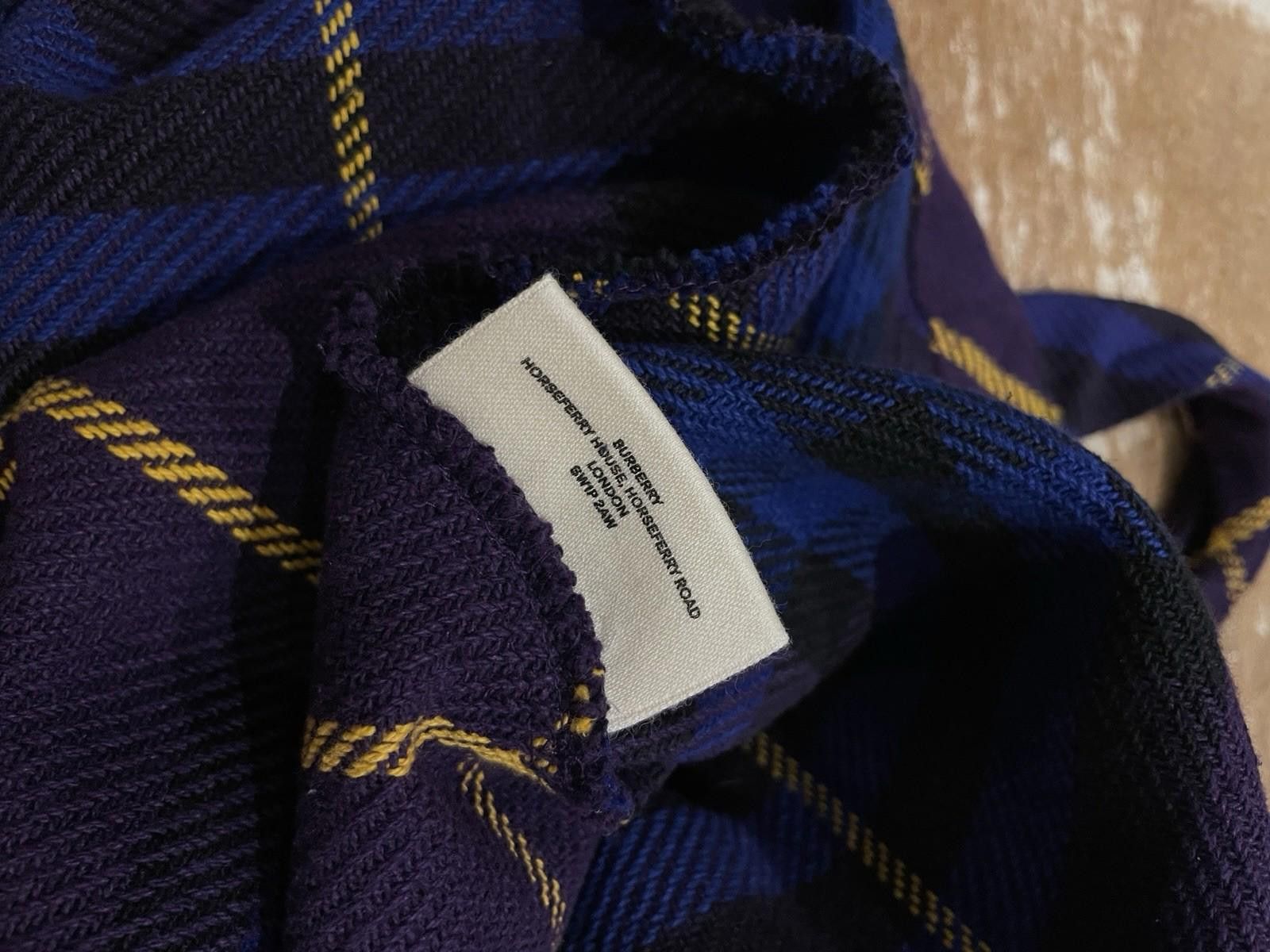 Burberry Burberry Oversized Tote — Extremely Rare Size ONE SIZE - 3 Thumbnail