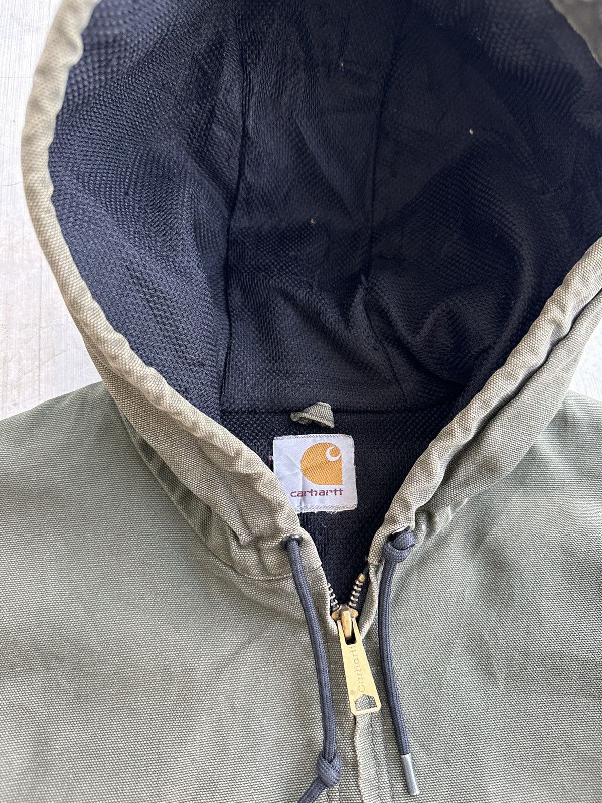 Carhartt Crazy Vintage Carhartt Hoodie Jacket Faded Green Distressed Size US L / EU 52-54 / 3 - 8 Thumbnail