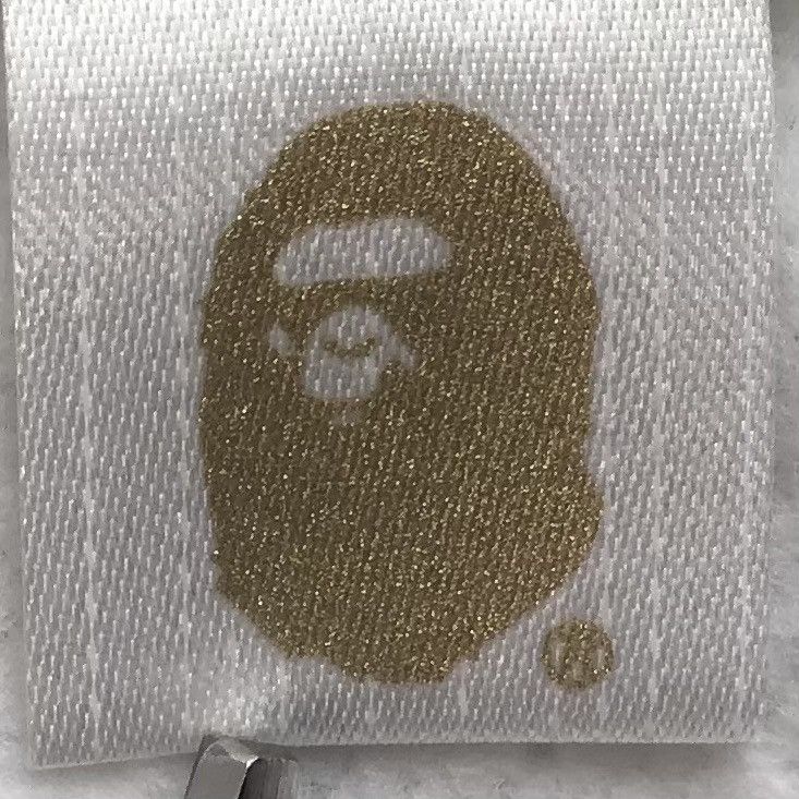 Bape 2024 🔥DUBAI Store Camo🔥 BAPE shark full zip hoodie APE Size US XL / EU 56 / 4 - 10 Thumbnail
