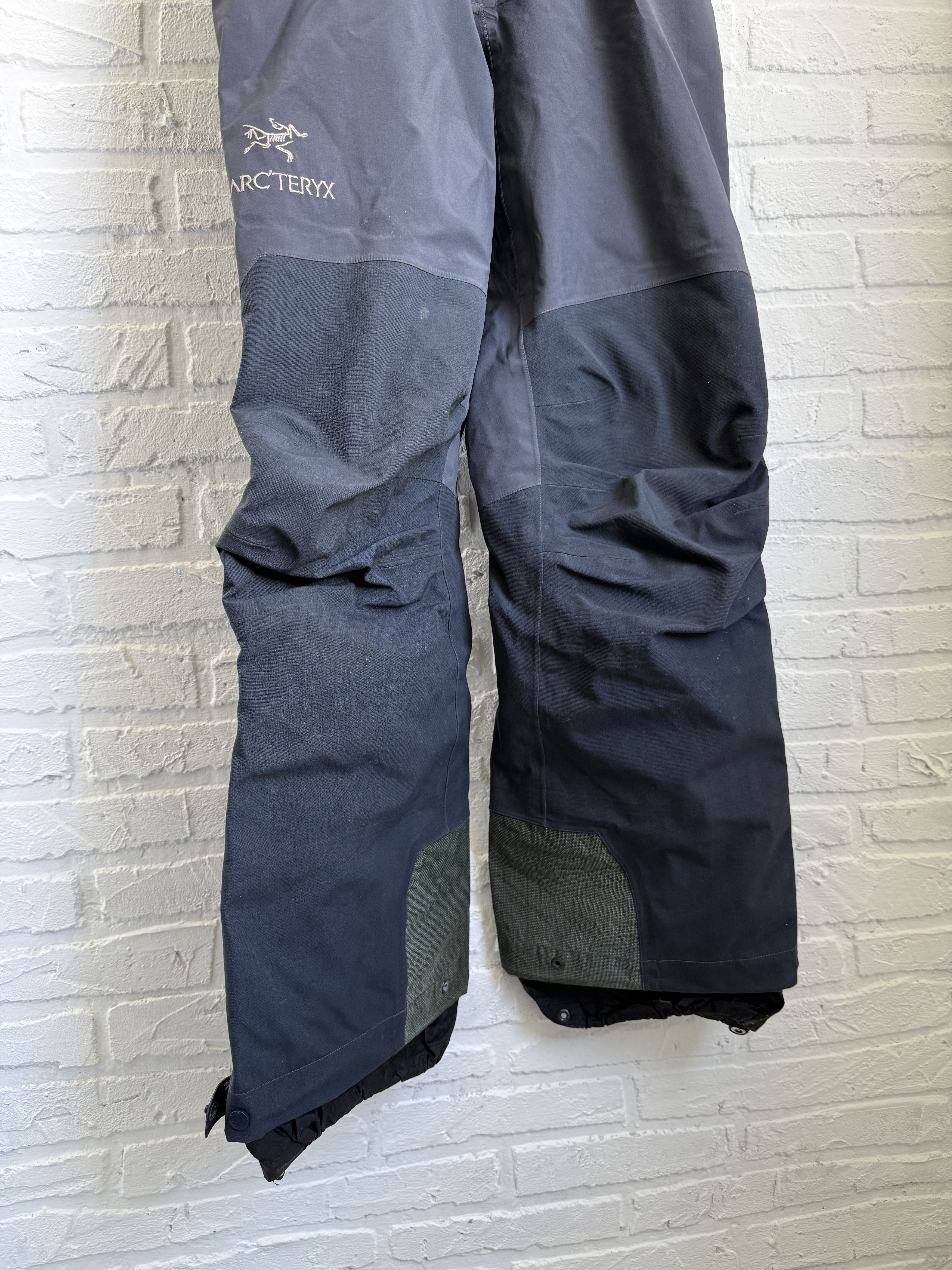 Arc'teryx Vintage Arc'teryx overall ski pants gore-tex Size US 30 / EU 46 - 7 Thumbnail