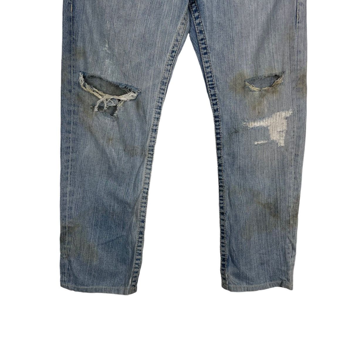 If Six Was Nine 🔥TRUE RELIGION MADE IN USA DISTRESSED RIPPED JEANS Size US 32 / EU 48 - 4 Thumbnail