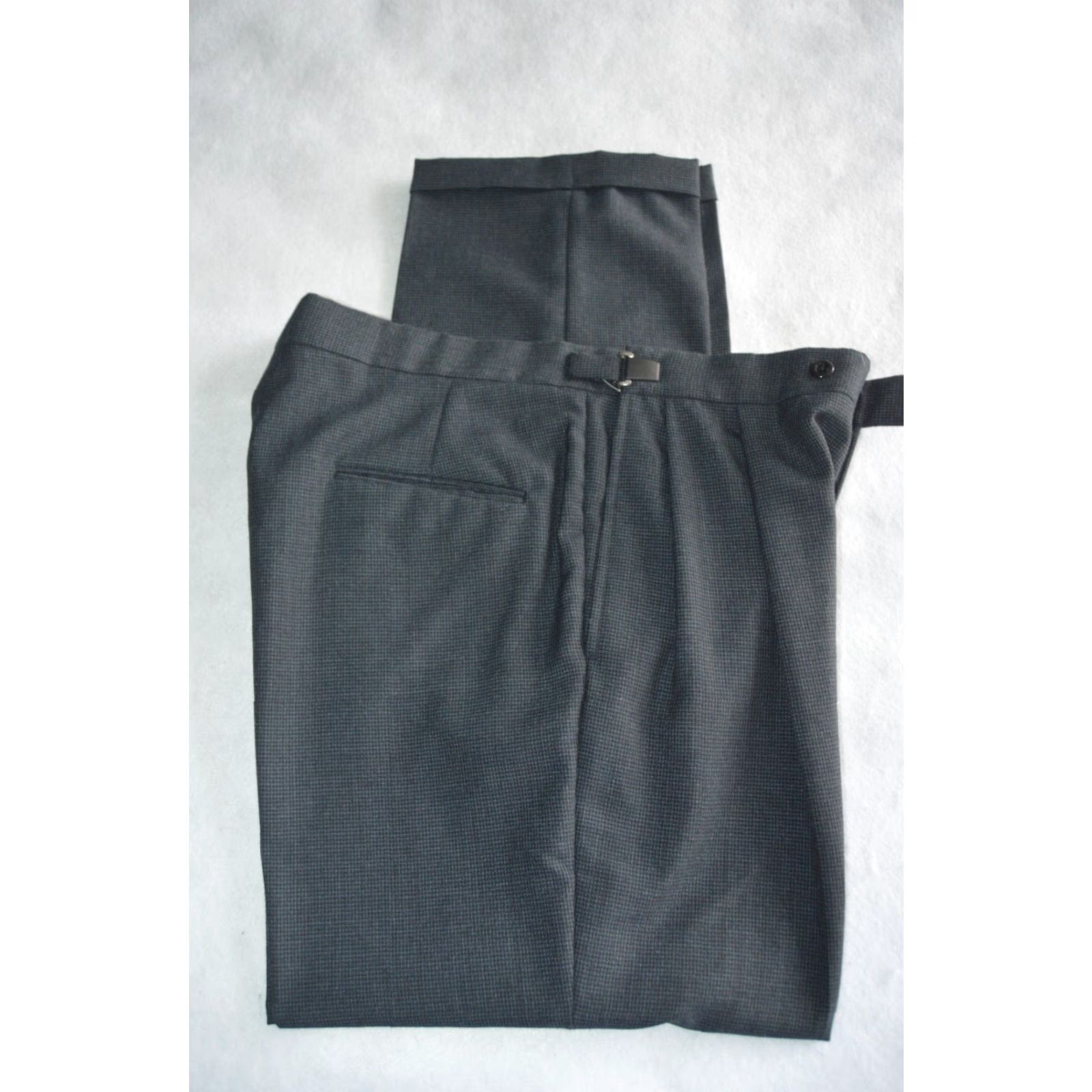 Vintage VINTAGE Linksport Dress Pants 36X30 Gray Check Wool Blend Men Regular Inseam 36 Zip Pockets Cuffed Straight USA Dress Pants Mens Size US 36 / EU 52 - 4 Thumbnail