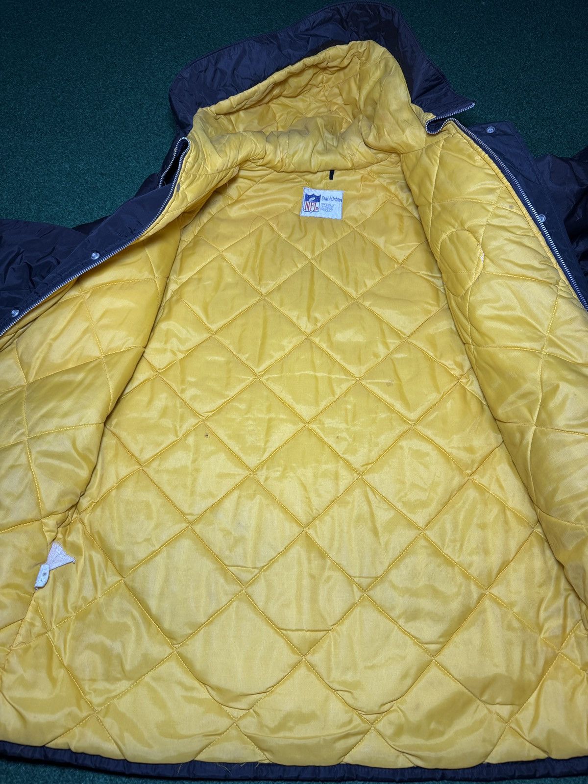 Vintage Vintage 60s 70s Pittsburghs Steelers True Vintage Jacket Size US XL / EU 56 / 4 - 4 Thumbnail