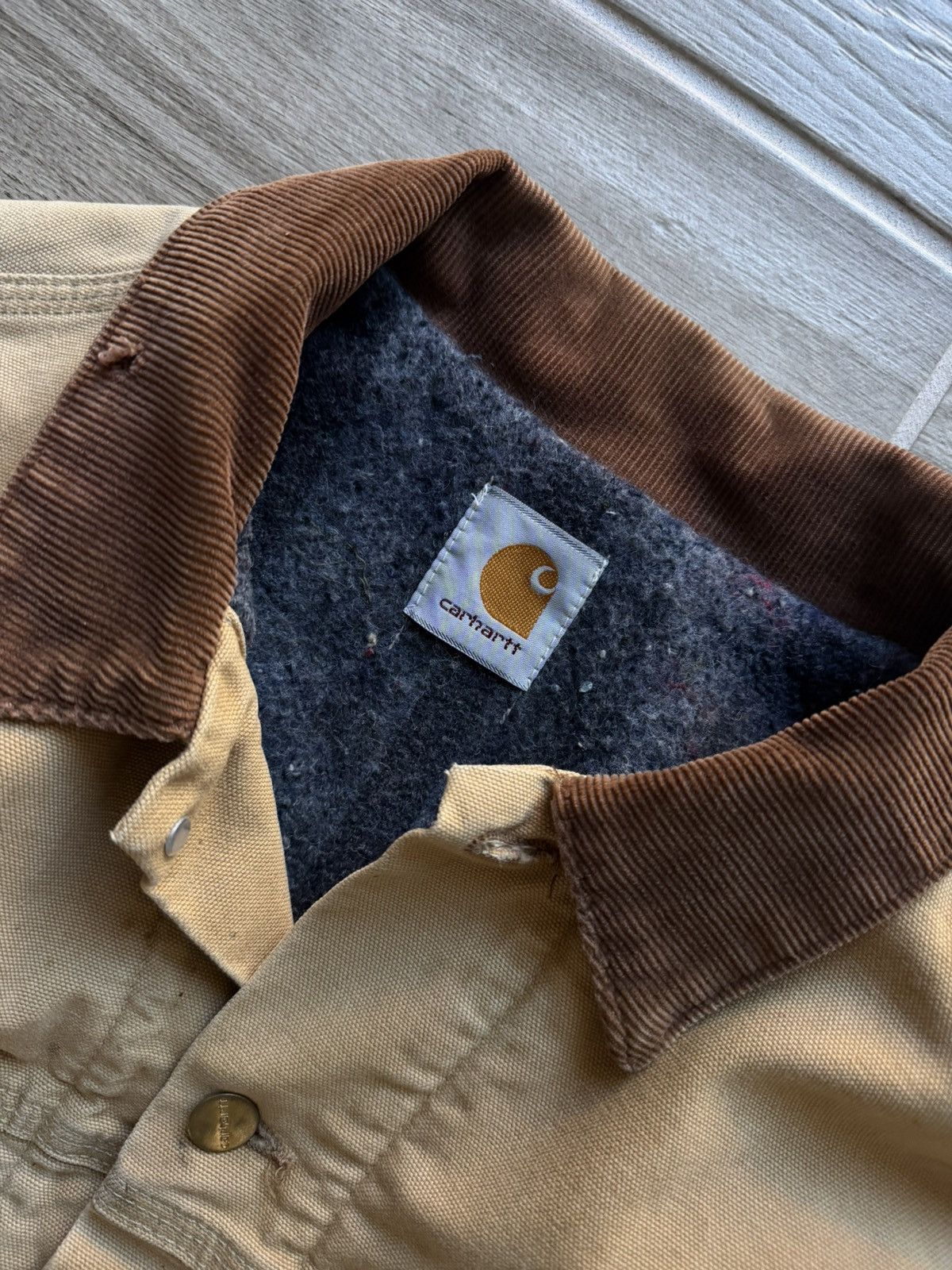 Carhartt Crazy Rare Vintage Distressed Carhartt Button WorkwearJacket Size US L / EU 52-54 / 3 - 5 Thumbnail