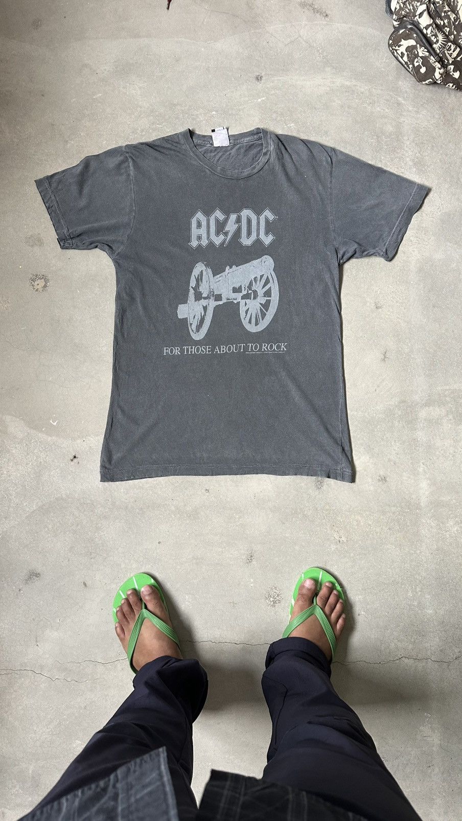 AC/DC VINTAGE CHASER ACDC 2004 TEE Size US S / EU 44-46 / 1 - 2 Thumbnail