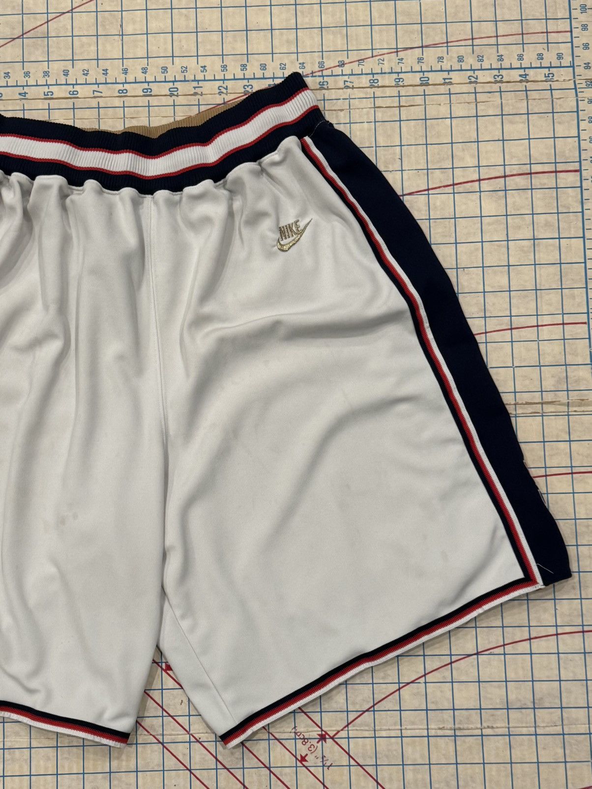 Nike Vintage Nike USA Basketball Shorts White With Wear XXL Mens Size US 38 / EU 54 - 4 Thumbnail
