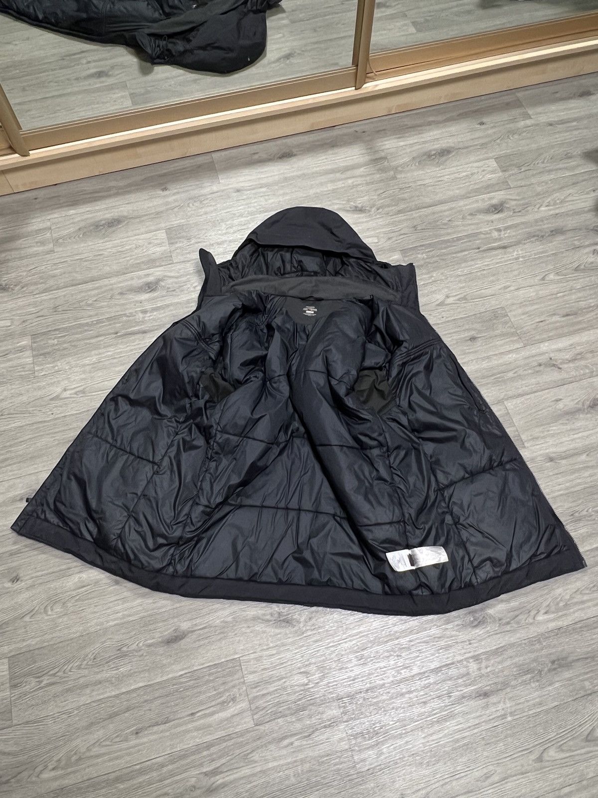 Arc'teryx Arcteryx wind stopper winter jacket men’s size L Size US L / EU 52-54 / 3 - 15 Thumbnail