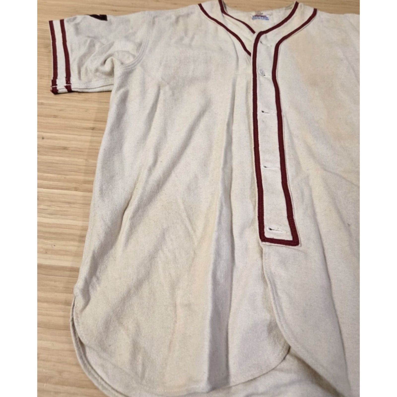 Vintage VINTAGE Fox Baseball Jersey Mens 40 White Red 1940s Personalized Short Sleeve Jersey Mens Size US L / EU 52-54 / 3 - 5 Thumbnail
