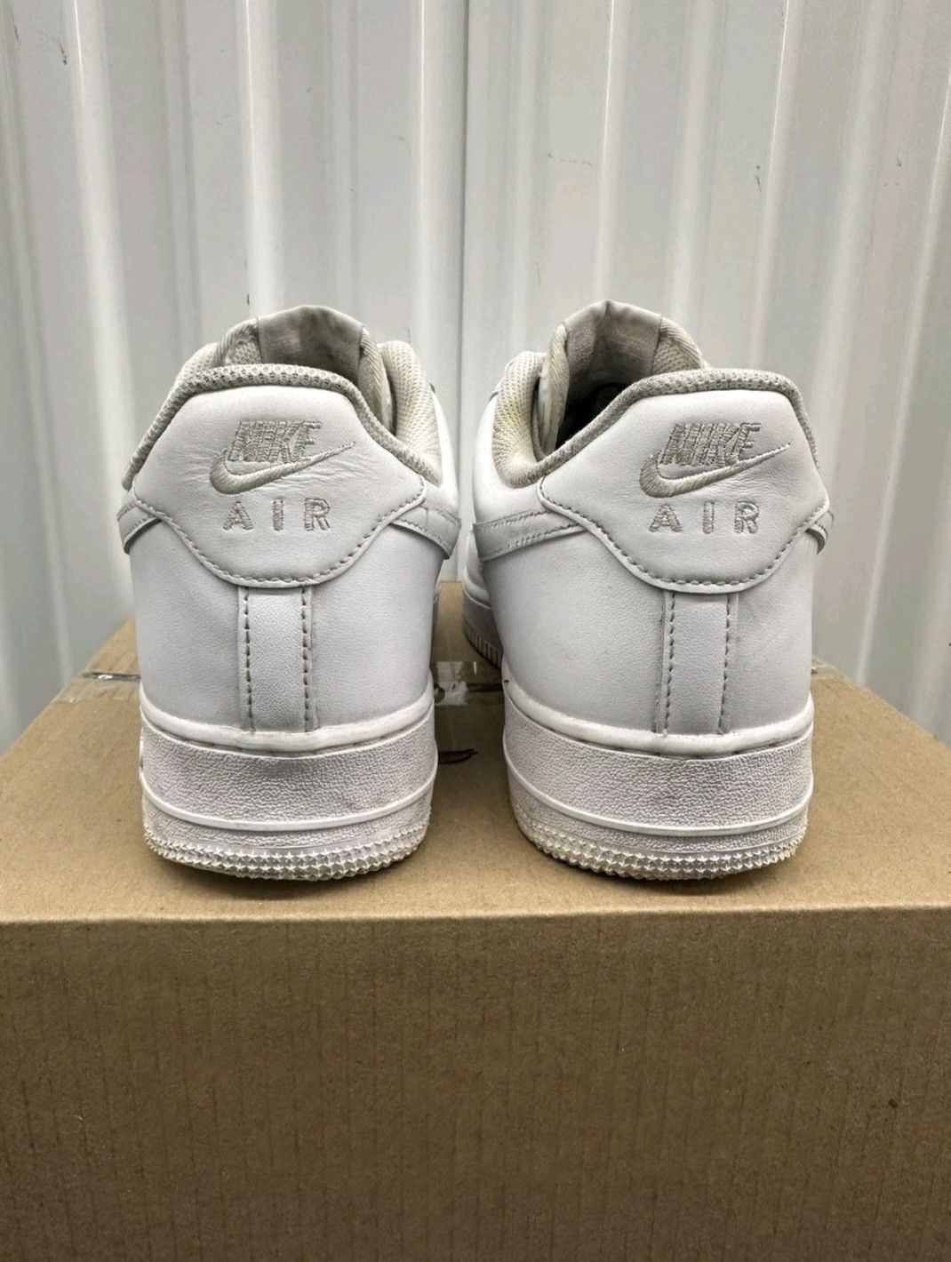 Nike Nike Air Force 1 07 Triple White CW2288111 Size 10.5 Men Size US 10.5 / EU 43-44 - 4 Thumbnail