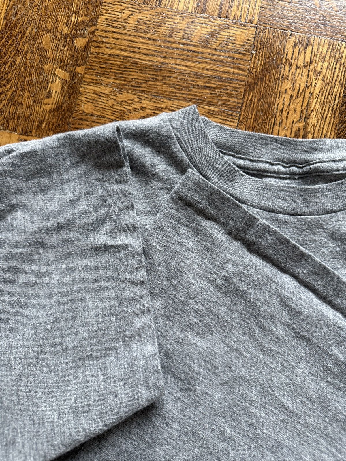 Vintage Vintage Blank Grey Pocket Tee Size US XL / EU 56 / 4 - 7 Thumbnail