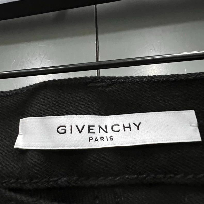 Givenchy Givenchy Side Striped Logo Long Pants Size 30 Size US 30 / EU 46 - 3 Thumbnail