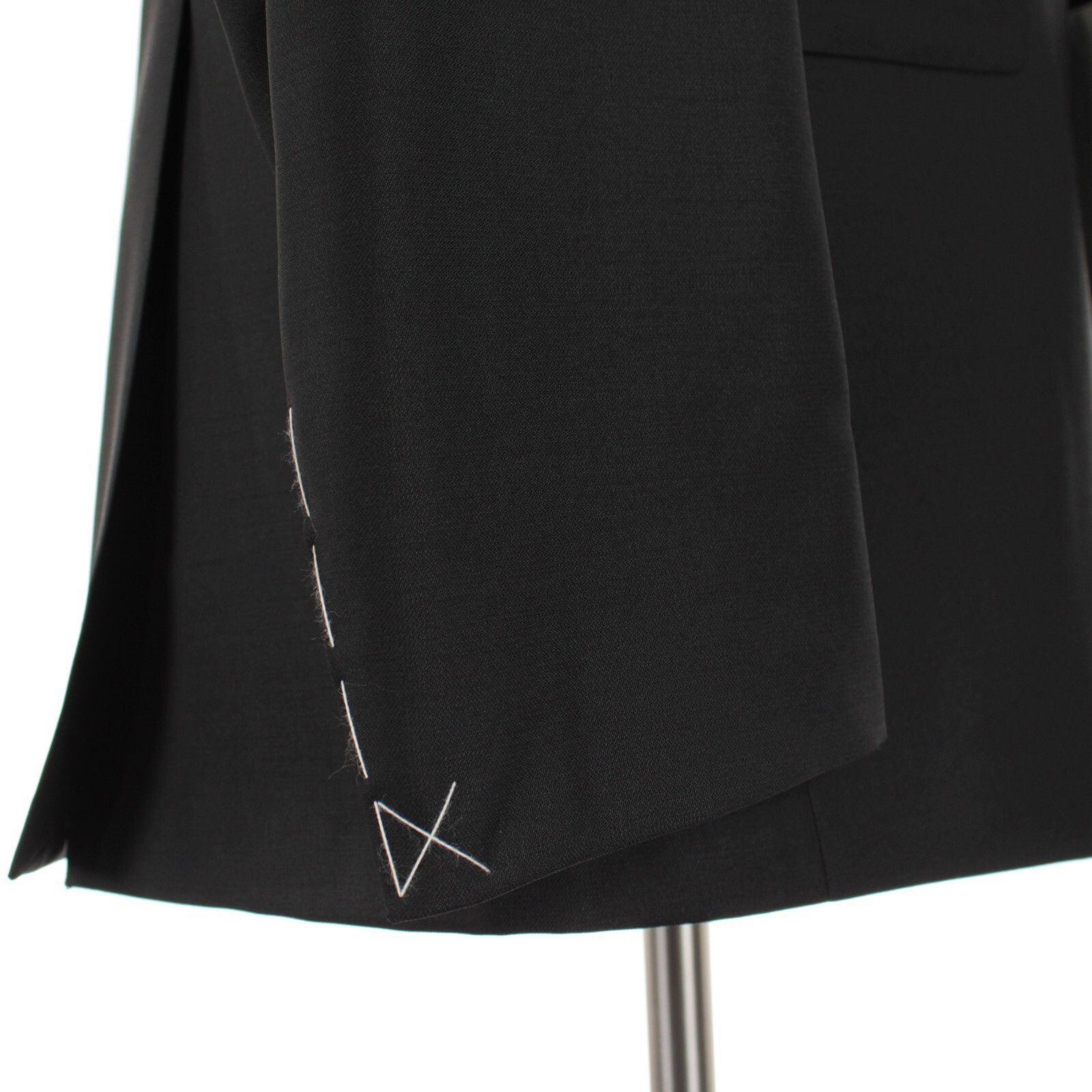 Boglioli Boglioli NWT Wool Two Piece Tuxedo Satin Peak Lapel Size 56R Size 46R - 6 Thumbnail
