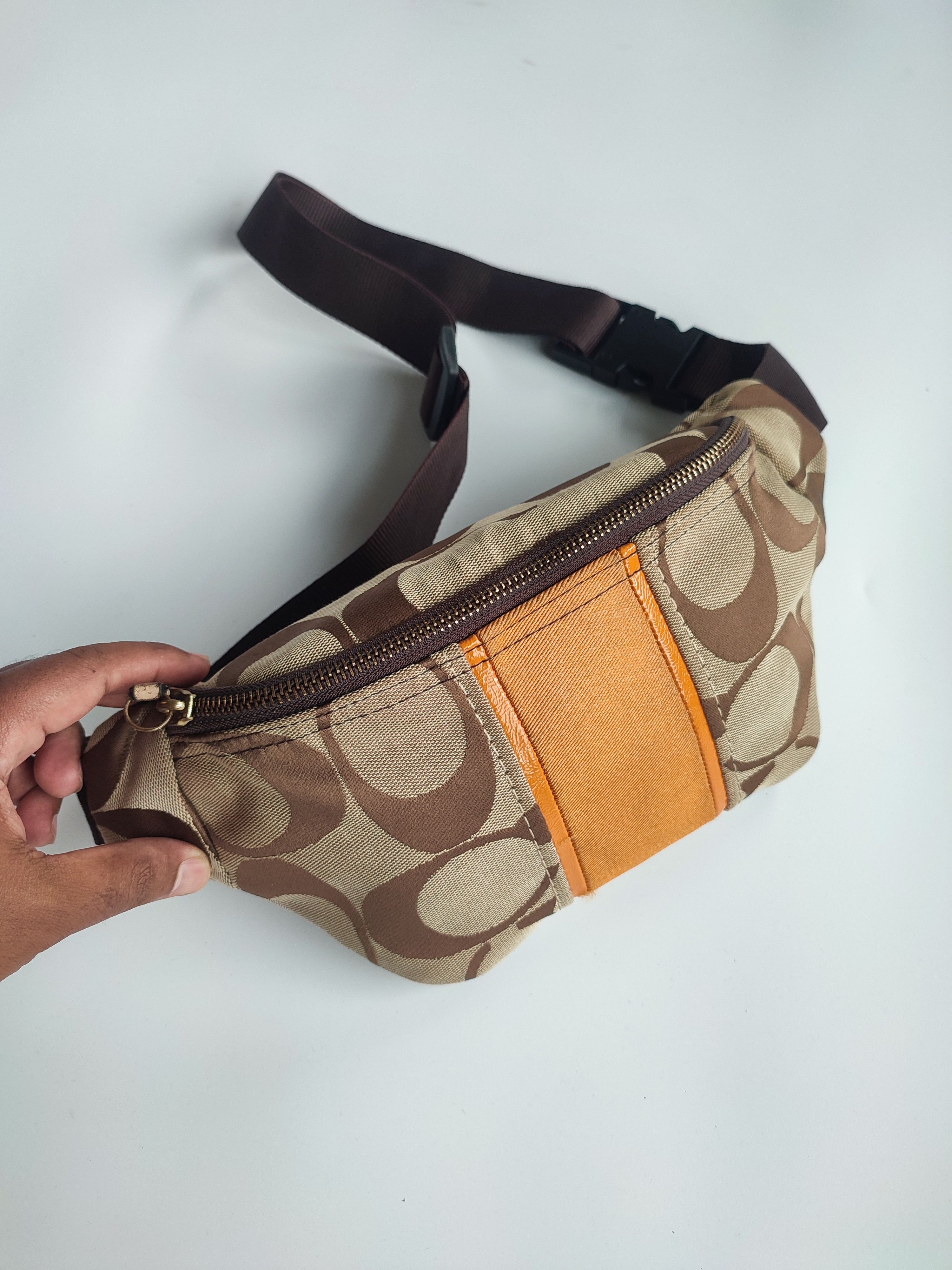 Coach × Designer COACH CC LOGO POUCHBAG Size ONE SIZE - 1 Thumbnail
