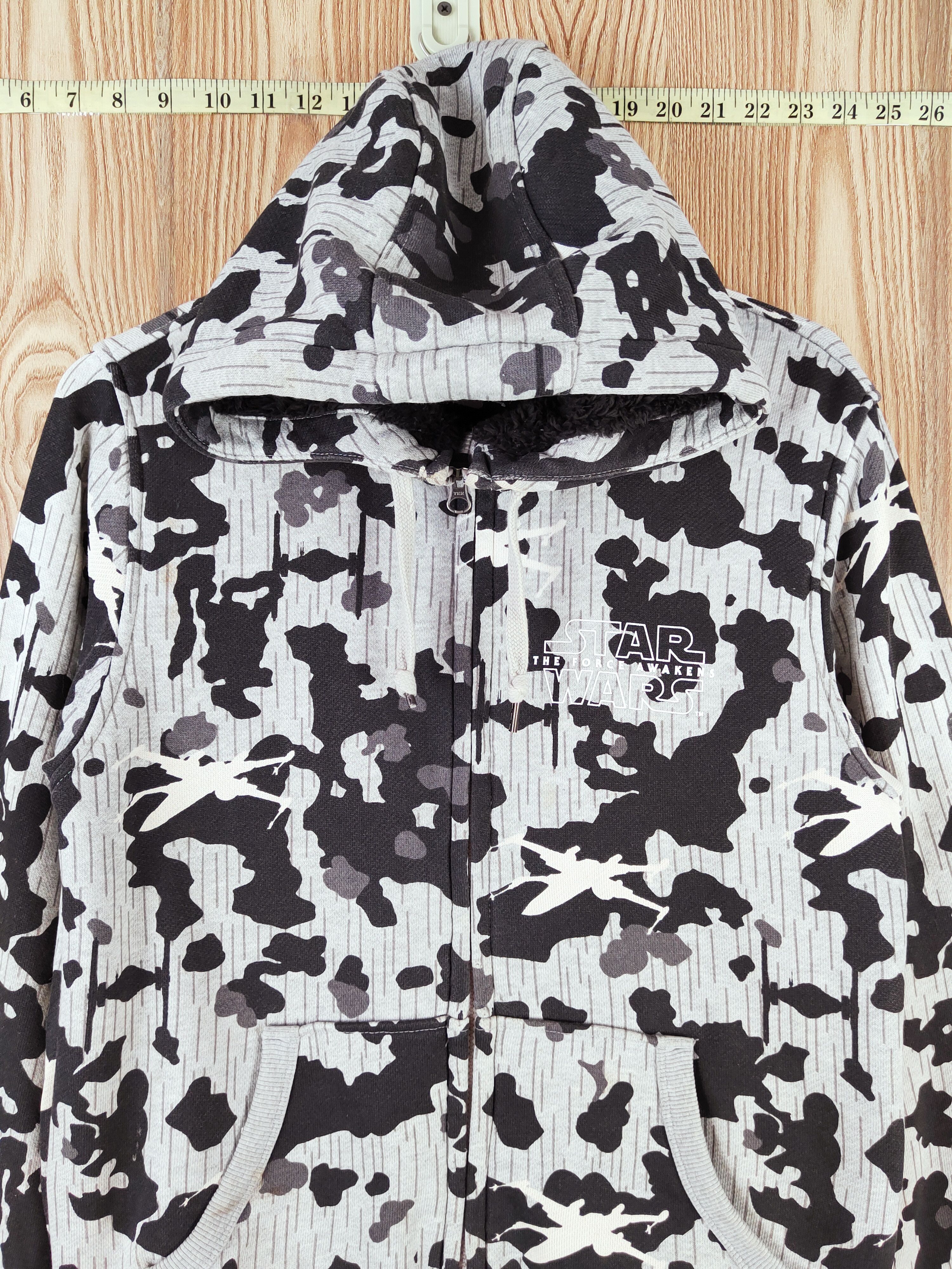 Star Wars Uniqlo-Star Wars fleece camo Hoodie Sweaters #W574 Size US M / EU 48-50 / 2 - 2 Thumbnail
